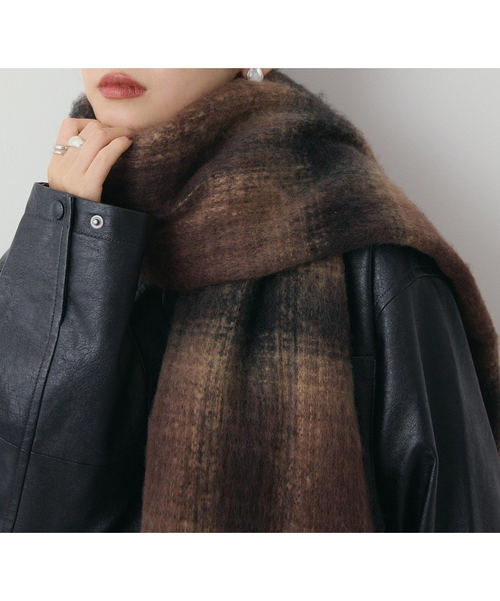 【アメリカンホリック/AMERICAN HOLIC】のチェックシャギーマフラー インテリア・キッズ・メンズ・レディースファッション・服の通販 founy(ファニー) 　ファッション　Fashion　レディースファッション　Fashion for Women　マフラー・スヌード / 冬小物の定番　Scarves & Mufflers　アメリカン　American Style　スタイリッシュ　Stylish, Fashionable　スヌード　Snood, Infinity Scarf　チェック　Check, Plaid, Tartan　フリンジ　Fringe, Tassel　防寒　Cold Protection, Winter-Ready　マフラー　Scarf, Muffler　ロング　Long, Long-Length　A/W・秋冬　Autumn/Winter　おすすめ　Recommended / Our Picks　Brown|ID: prp329100004746315 ipo3291000000035520133