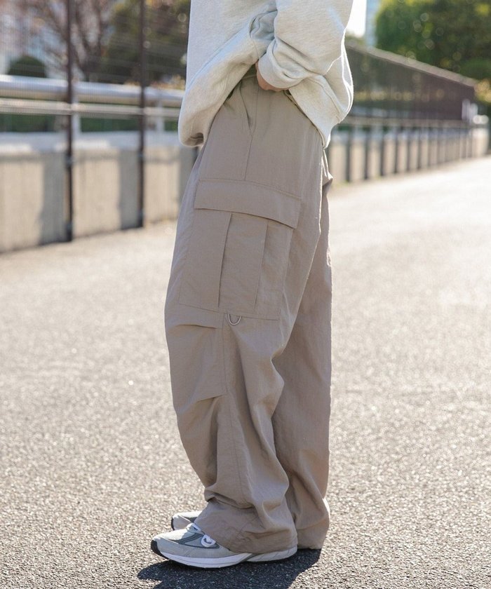 【ウィゴー/WEGO / MEN】のナイロンカーゴパンツ インテリア・キッズ・メンズ・レディースファッション・服の通販 founy(ファニー) https://founy.com/ ファッション Fashion メンズファッション Fashion for Men ボトムス Bottoms 春 Spring 秋 Autumn カーゴパンツ Cargo Pants, Utility Pants スマホ Smartphone, Mobile Device セットアップ Set-Up, Coordinated Outfit トレンド Trend, Trending Now ドット Polka Dot, Dot Pattern ドローコード Drawcord, Drawstring Cord 人気 Popular, Best Seller フレア Flare, Flared ブルゾン Blouson, Bomber Jacket ベスト Vest, Waistcoat ポケット Pocket, Pocket Detail 無地 Plain, Solid Color ワイド Wide, Wide Fit S/S・春夏 SS, Spring/Summer, Warm Season プチプライス・低価格 Affordable / Budget Price 夏 Summer |ID: prp329100004747172 ipo3291000000034322138