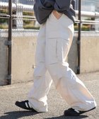 【ウィゴー/WEGO / MEN】のナイロンカーゴパンツ 人気、トレンドファッション・服の通販 founy(ファニー) ファッション Fashion メンズファッション Fashion for Men ボトムス Bottoms 春 Spring 秋 Autumn カーゴパンツ Cargo Pants, Utility Pants スマホ Smartphone, Mobile Device セットアップ Set-Up, Coordinated Outfit トレンド Trend, Trending Now ドット Polka Dot, Dot Pattern ドローコード Drawcord, Drawstring Cord 人気 Popular, Best Seller フレア Flare, Flared ブルゾン Blouson, Bomber Jacket ベスト Vest, Waistcoat ポケット Pocket, Pocket Detail 無地 Plain, Solid Color ワイド Wide, Wide Fit S/S・春夏 SS, Spring/Summer, Warm Season プチプライス・低価格 Affordable / Budget Price 夏 Summer thumbnail ライトグレー|ID: prp329100004747172 ipo3291000000034322141