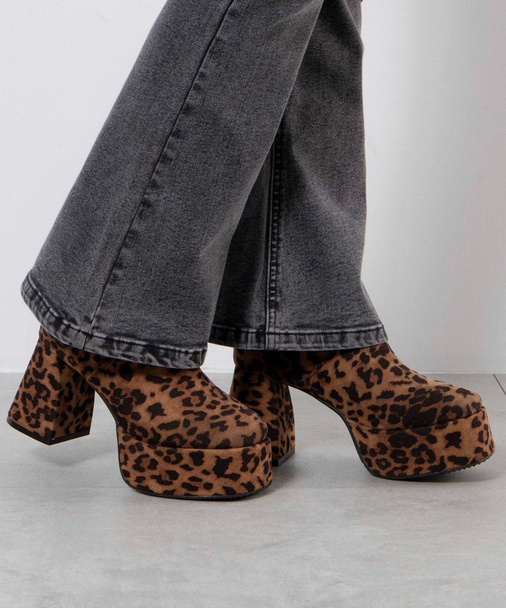 【ウィゴー/WEGO】のストーム付きワイドヒールショートブーツ インテリア・キッズ・メンズ・レディースファッション・服の通販 founy(ファニー) ファッション Fashion レディースファッション Fashion for Women 厚底 Platform Shoes スマホ Smartphone, Mobile Device トレンド Trend, Trending Now 定番 Standard, Basic Item ヒョウ Leopard, Animal Print A/W・秋冬 Autumn/Winter 柄1|ID: prp329100004747192 ipo3291000000034322616