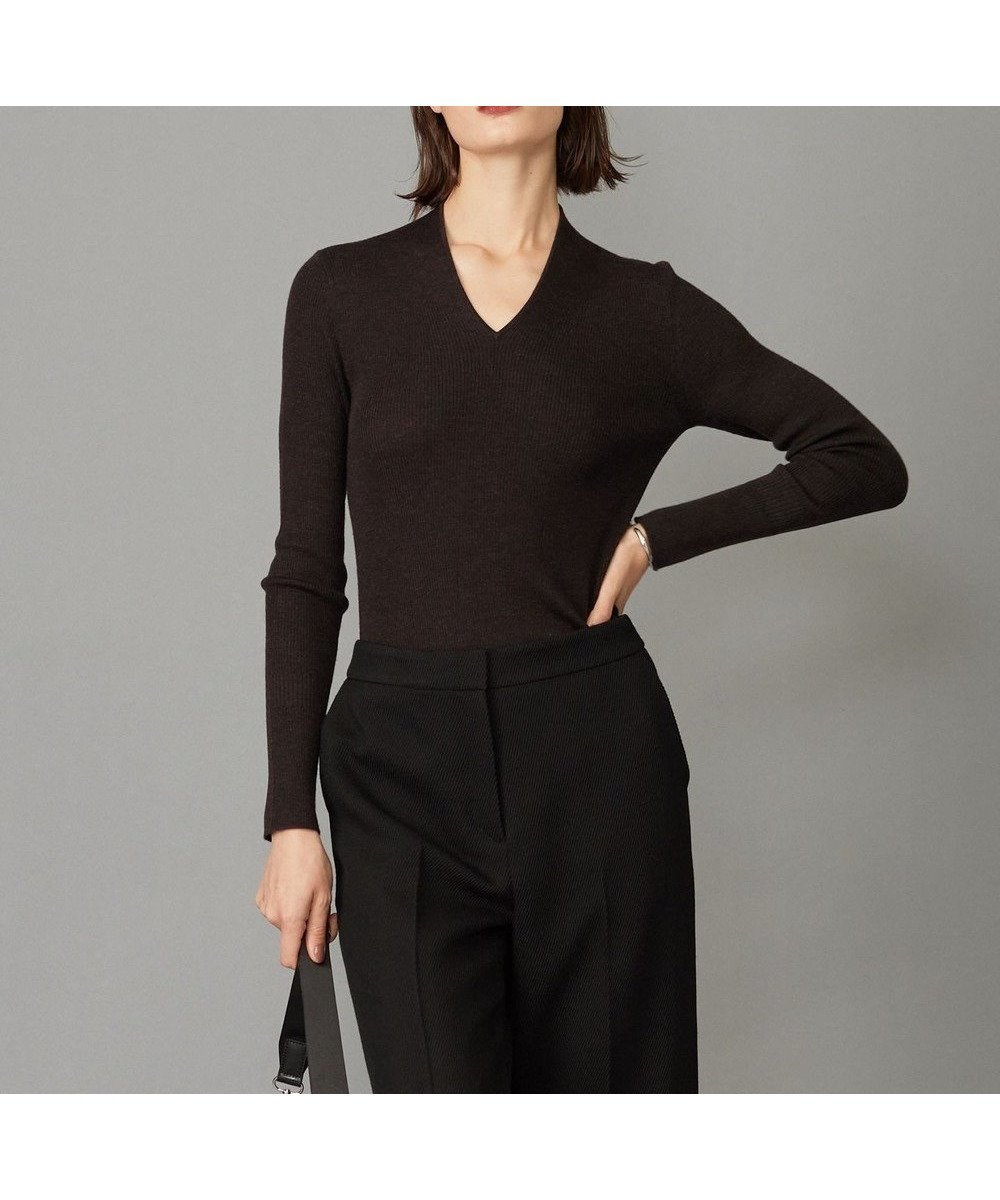 【アイシービー/iCB】の【洗える】エクストラファインメリノ Vネックプルオーバー インテリア・キッズ・メンズ・レディースファッション・服の通販 founy(ファニー) ファッション Fashion レディースファッション Fashion for Women トップス・カットソー Cut & Sew Tops ニット Knit Tops & Sweaters カジュアルプルオーバー・ニットトップス Pullovers & Knit Tops / Casual Pullovers Vネックトップス V-Neck Tops / V-Cut Neckline Shirts インナー Innerwear 洗える Machine Washable カーディガン Cardigan, Knitwear 今季 This Season, Current Season ジャケット Jacket, Outerwear セーター Sweater, Knitwear タートルネック Turtleneck, High Neck 定番 Standard, Basic Item 人気 Popular, Best Seller A/W・秋冬 Autumn/Winter 2023年 2023 2023-2024秋冬・A/W Autumn/Winter 2023–24 AW23–24 エレガント 上品 Elegant バーントブラウン系|ID: prp329100004747207 ipo3291000000034322955