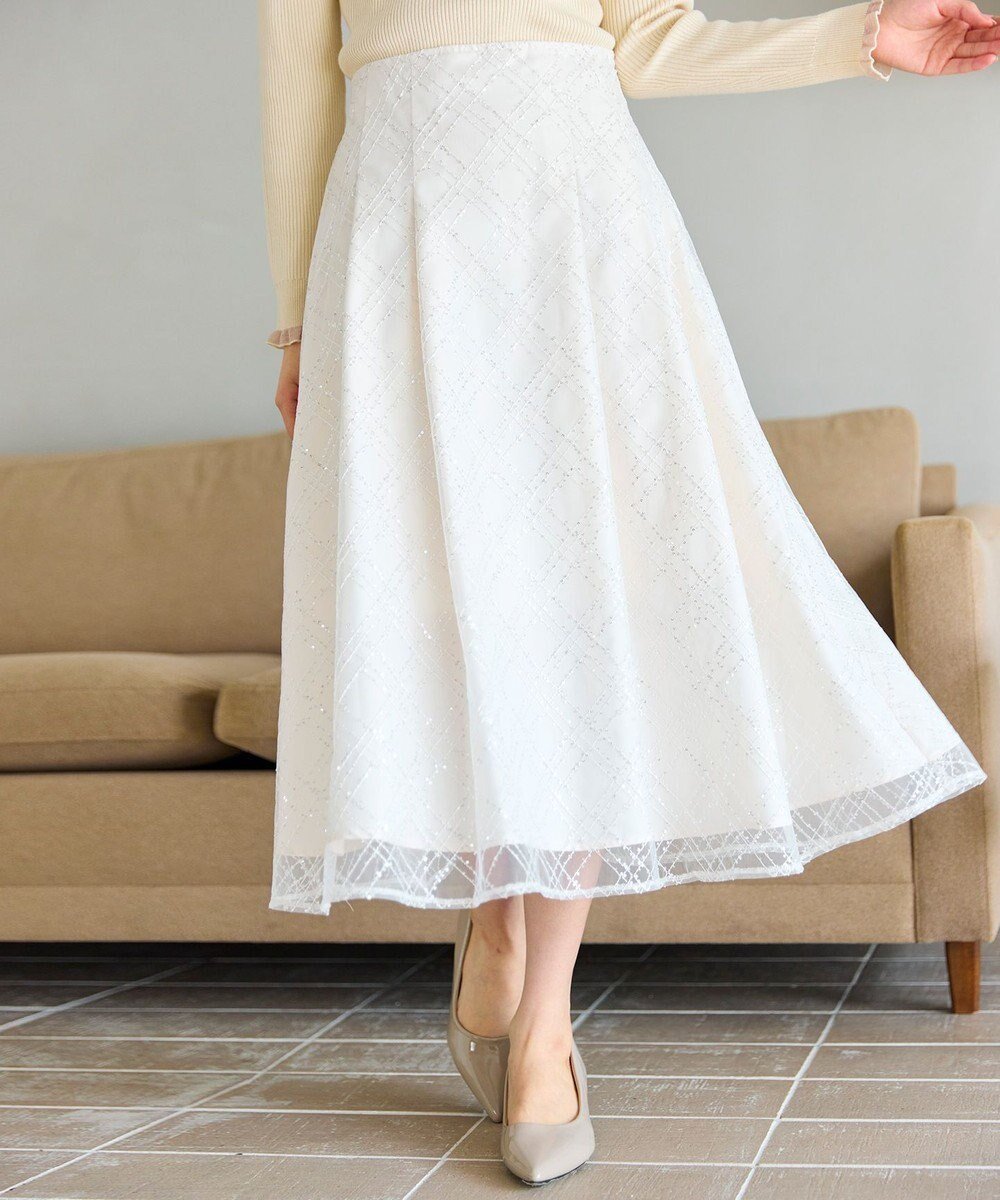 【フェルゥ/Feroux】のきらめきチェックフレア スカート インテリア・キッズ・メンズ・レディースファッション・服の通販 founy(ファニー) 　ファッション　Fashion　レディースファッション　Fashion for Women　スカート　Skirts　Aライン・フレアスカート　A-Line & Flared Skirts　ショート　Short, Short Length　ジャケット　Jacket, Outerwear　スパンコール　Sequins, Sequin Embellishment　チェック　Check, Plaid, Tartan　フェミニン　Feminine, Girly　フレア　Flare, Flared　A/W・秋冬　Autumn/Winter　おすすめ　Recommended / Our Picks　エレガント 上品　Elegant　セレモニー　Ceremony　ビジネス 仕事 通勤　Business / Work / Commuting　ホワイト系|ID: prp329100004747250 ipo3291000000035546347