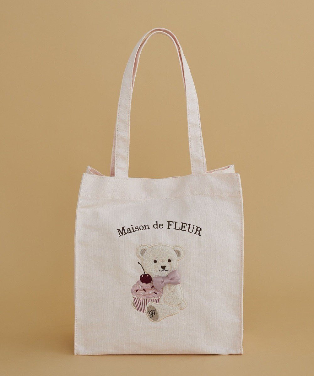 【メゾンドフルール/Maison de FLEUR】のベア刺繍スクエアトートバッグ インテリア・キッズ・メンズ・レディースファッション・服の通販 founy(ファニー) 　ファッション　Fashion　レディースファッション　Fashion for Women　バッグ　Bags　キャンバス　Canvas, Canvas Fabric　スマホ　Smartphone, Mobile Device　ポケット　Pocket, Pocket Detail　リボン　Ribbon, Bow　秋　Autumn　ビジネス 仕事 通勤　Business / Work / Commuting　Pink|ID: prp329100004748672 ipo3291000000034338351