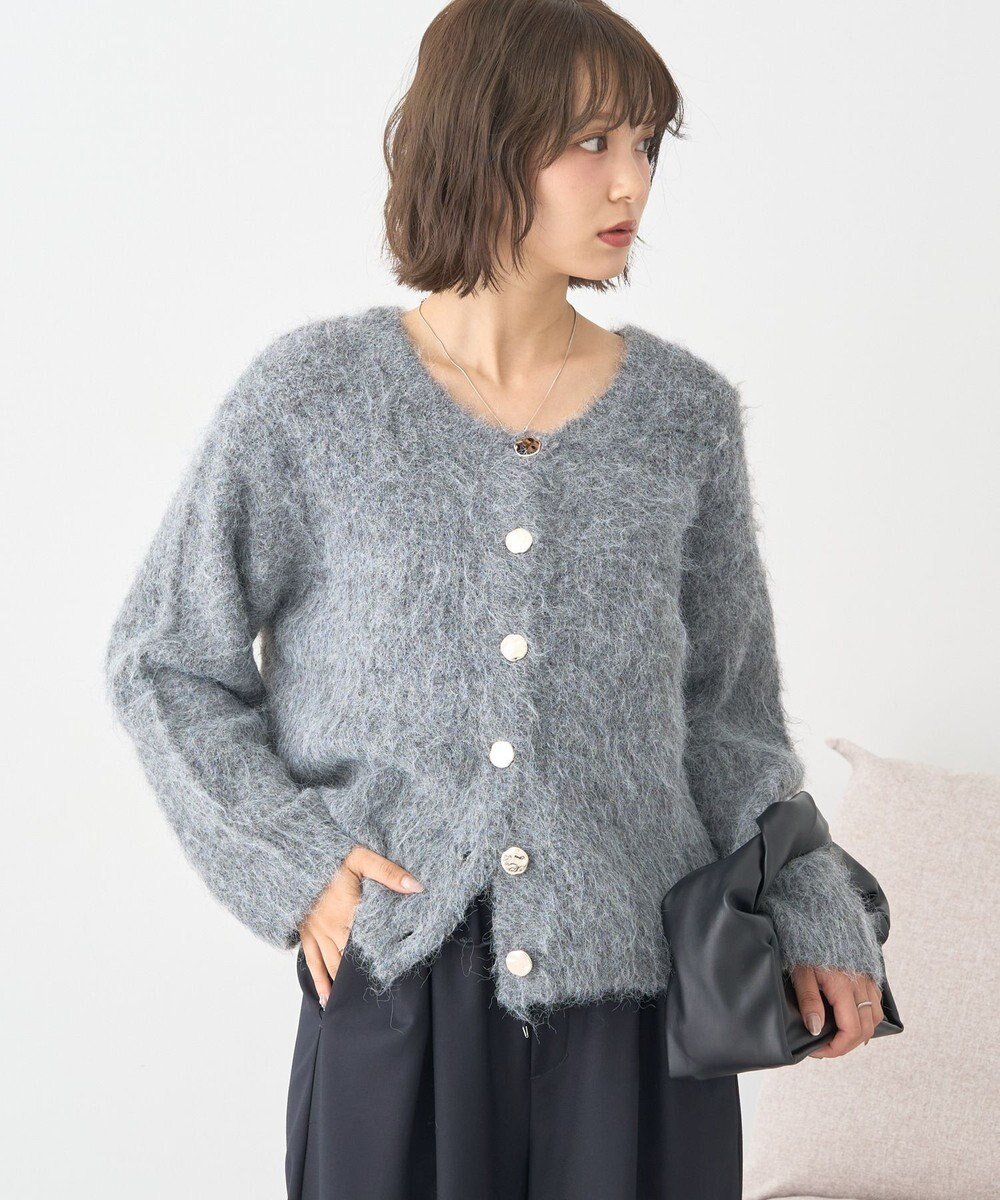 【アースミュージックアンドエコロジー/earth music&ecology】のクルーネックシャギーカーディガン 人気、トレンドファッション・服の通販 founy(ファニー) ファッション Fashion レディースファッション Fashion for Women トップス・カットソー Cut & Sew Tops カーディガン・羽織り Layered Style Cardigans おすすめ Recommended / Our Picks カーディガン Cardigan, Knitwear バランス Balance, Style Balance フォルム Silhouette, Form フロント Front, Front Design ベーシック Basic, Essential ボトム Bottoms, Lower Wear ポケット Pocket, Pocket Detail メタル Metal, Metal Parts A/W・秋冬 Autumn/Winter other-1|ID: prp329100004748708 ipo3291000000034338475