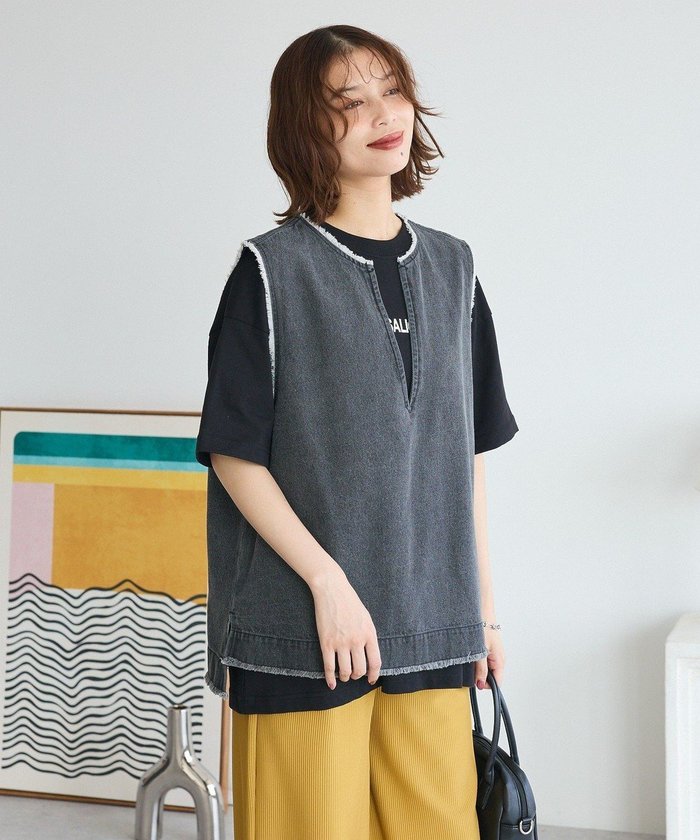 【グリーンパークス/Green Parks】のフリンジ付きデニムベスト インテリア・キッズ・メンズ・レディースファッション・服の通販 founy(ファニー) https://founy.com/ ファッション Fashion レディースファッション Fashion for Women アウター Coat / Outerwear Collection トップス・カットソー Cut & Sew Tops ベスト&ジレ / 重ね着スタイル Vests & Gilets おすすめ Recommended / Our Picks インナー Innerwear カットソー Cut and Sewn Top セットアップ Set-Up, Coordinated Outfit デニム Denim, Jeans Material フリンジ Fringe, Tassel ベスト Vest, Waistcoat ポケット Pocket, Pocket Detail ロング Long, Long-Length A/W・秋冬 Autumn/Winter |ID: prp329100004748710 ipo3291000000035632379