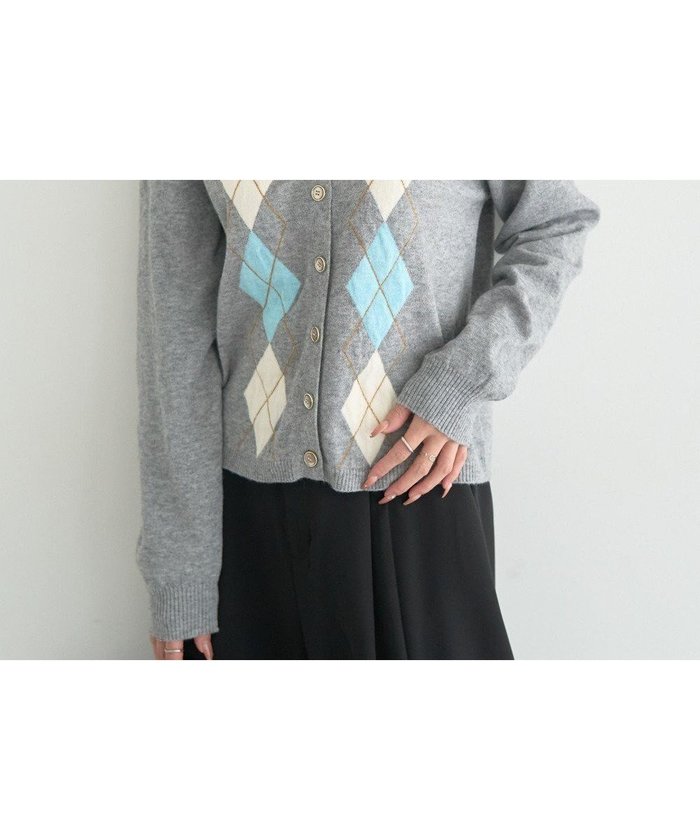 【アースミュージックアンドエコロジー/earth music&ecology】の襟付きアーガイルニットカーディガン インテリア・キッズ・メンズ・レディースファッション・服の通販 founy(ファニー) https://founy.com/ ファッション Fashion レディースファッション Fashion for Women トップス・カットソー Cut & Sew Tops ニット Knit Tops & Sweaters カーディガン・羽織り Layered Style Cardigans おすすめ Recommended / Our Picks カーディガン Cardigan, Knitwear スラックス Slacks, Dress Pants フロント Front, Front Design ポケット Pocket, Pocket Detail A/W・秋冬 Autumn/Winter |ID: prp329100004748718 ipo3291000000034338510