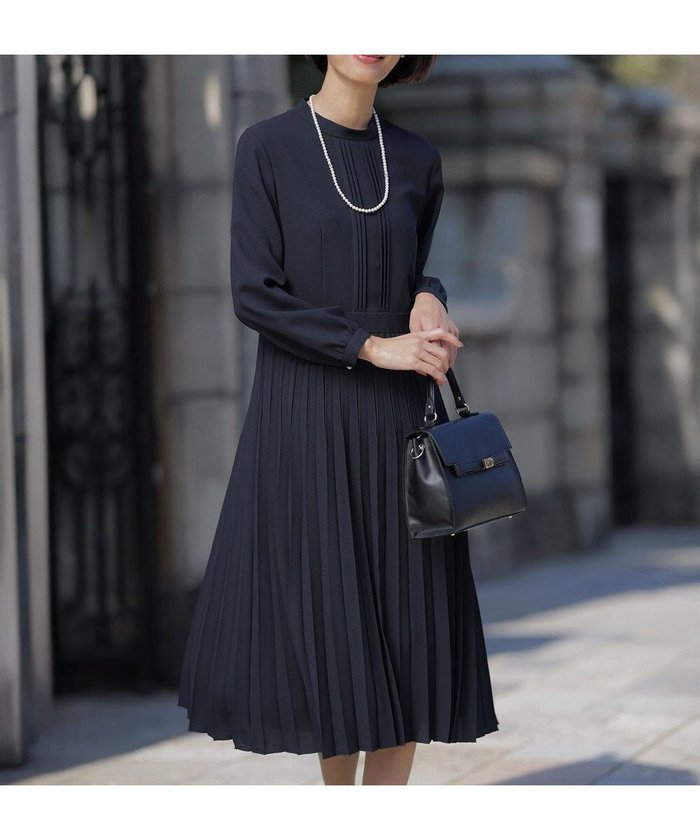 【ジェイ プレス/J.PRESS】のノルディス2wayジョーゼット プリーツ ワンピース インテリア・キッズ・メンズ・レディースファッション・服の通販 founy(ファニー) https://founy.com/ ファッション Fashion レディースファッション Fashion for Women ワンピース Dresses おすすめ Recommended / Our Picks ジャケット Jacket, Outerwear ジョーゼット Georgette, Semi-Sheer Fabric スタンド Stand Collar, Upright Stand ストレッチ Stretch, Stretchy Fabric ドレープ Drape, Draping Fabric フロント Front, Front Design プリーツ Pleats, Pleated モダン Modern, Contemporary エレガント 上品 Elegant 夏 Summer S/S・春夏 SS, Spring/Summer, Warm Season A/W・秋冬 Autumn/Winter |ID: prp329100004748737 ipo3291000000035126877