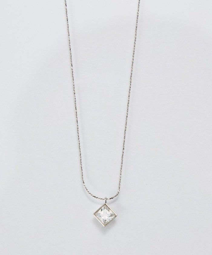 【フィービィー/phoebe】の【金属アレルギー対応】グリマースクエアビジューネックレス/ニッケルフリー シルバー インテリア・キッズ・メンズ・レディースファッション・服の通販 founy(ファニー) https://founy.com/ ファッション Fashion レディースファッション Fashion for Women ジュエリー Jewelry ネックレス Necklaces & Pendants アクセサリー Fashion Accessories シルバー Silver, Metallic Silver スクエア Square, Square Shape ネックレス Necklace, Pendant Necklace ビジュー Bijou, Jewel-like Accent フォルム Silhouette, Form モチーフ Motif, Design Theme エレガント 上品 Elegant |ID: prp329100004750346 ipo3291000000035631850