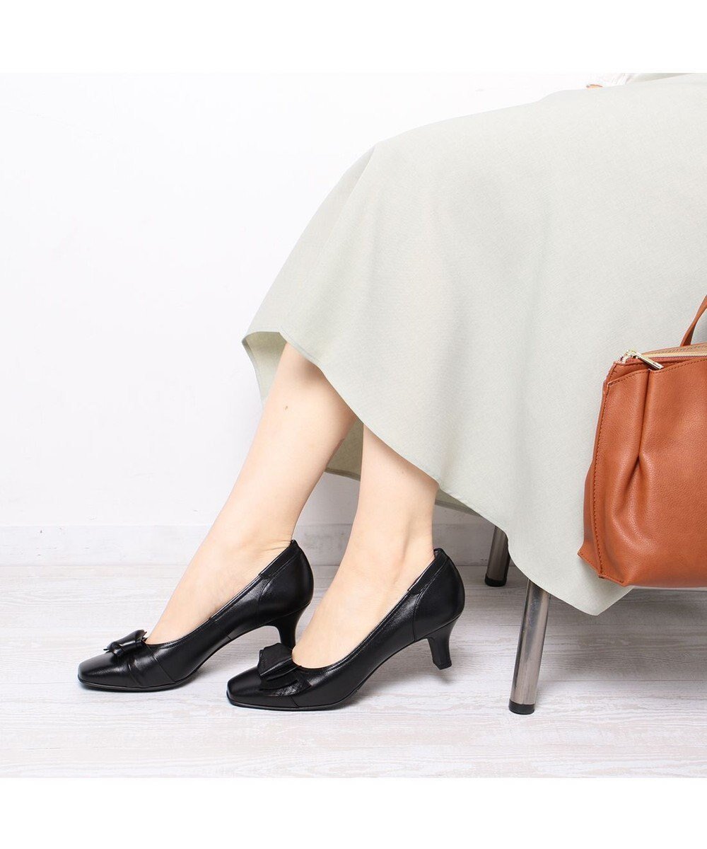 【リズ ラフィーネ/Riz raffinee】のRiz raffinee 【高機能】スクエアドレープパンプス インテリア・キッズ・メンズ・レディースファッション・服の通販 founy(ファニー) ファッション Fashion レディースファッション Fashion for Women エレガント 上品 Elegant オケージョン Occasion Wear シンプル Simple, Minimal トレンド Trend, Trending Now ドレープ Drape, Draping Fabric フェミニン Feminine, Girly フォーム Form ベーシック Basic, Essential モチーフ Motif, Design Theme おすすめ Recommended / Our Picks 日本製 Made In Japan セレモニー Ceremony 卒業式 Graduation Ceremony ビジネス 仕事 通勤 Business / Work / Commuting ブラック|ID: prp329100004751256 ipo3291000000034355179