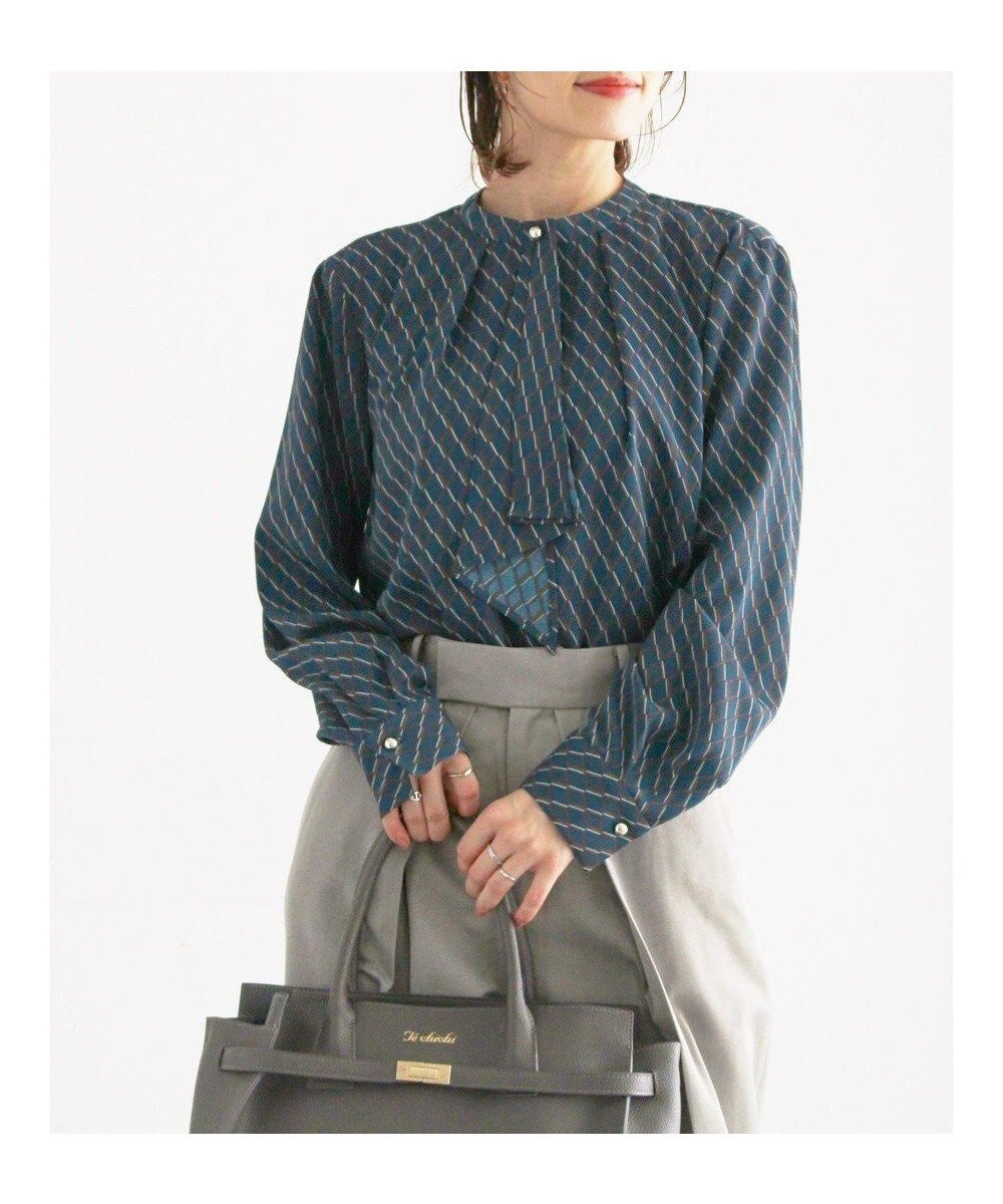 【テチチ/Te chichi】のパターンアソートボウタイブラウス インテリア・キッズ・メンズ・レディースファッション・服の通販 founy(ファニー) ファッション Fashion レディースファッション Fashion for Women トップス・カットソー Cut & Sew Tops シャツ・ブラウス・オフィスカジュアル Elegant Blouses & Button-Ups クラシカル Classical, Vintage-Inspired シンプル Simple, Minimal スタンド Stand Collar, Upright Stand エレガント 上品 Elegant 夏 Summer S/S・春夏 SS, Spring/Summer, Warm Season A/W・秋冬 Autumn/Winter グリーン|ID: prp329100004753009 ipo3291000000034377829