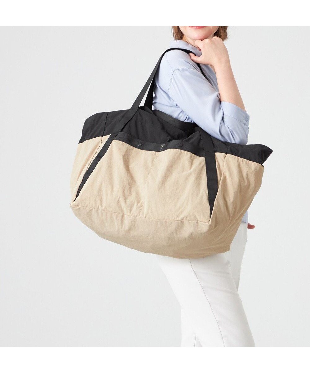 【ラ バガジェリー/LA BAGAGERIE】の【MONICA】ダブルハンドル パッカブルビッグバッグ 人気、トレンドファッション・服の通販 founy(ファニー) ファッション Fashion レディースファッション Fashion for Women バッグ Bags アウトドア Outdoor Clothing ダブル Double, Double-Breasted ビッグ Big, Oversized ポケット Pocket, Pocket Detail ロング Long, Long-Length 旅行 Travel 軽量 Lightweight, Ultra Light other-1|ID: prp329100004753041 ipo3291000000034377971