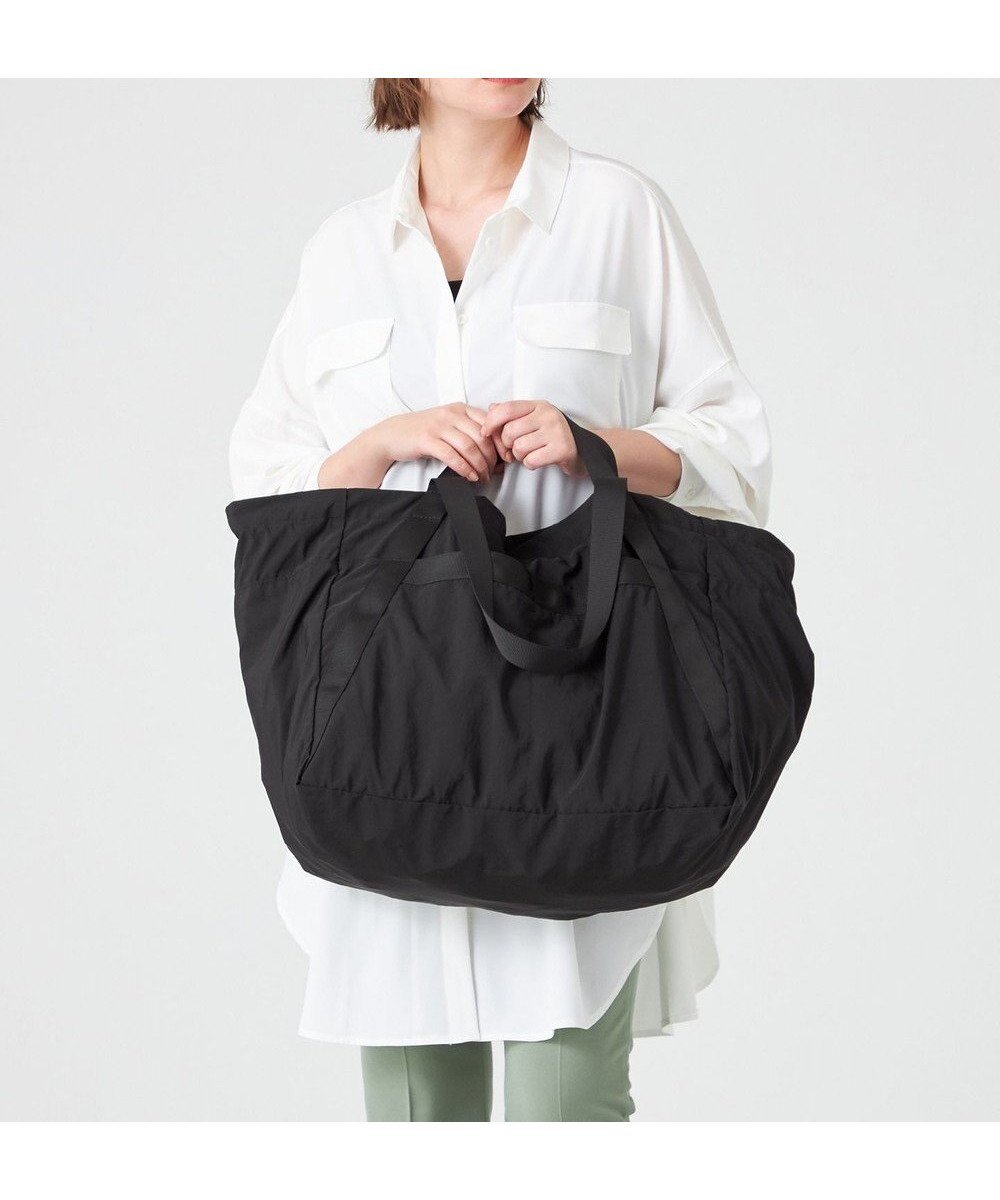 【ラ バガジェリー/LA BAGAGERIE】の【MONICA】ダブルハンドル パッカブルビッグバッグ インテリア・キッズ・メンズ・レディースファッション・服の通販 founy(ファニー) ファッション Fashion レディースファッション Fashion for Women バッグ Bags アウトドア Outdoor Clothing ダブル Double, Double-Breasted ビッグ Big, Oversized ポケット Pocket, Pocket Detail ロング Long, Long-Length 旅行 Travel 軽量 Lightweight, Ultra Light ブラック|ID: prp329100004753041 ipo3291000000034377973