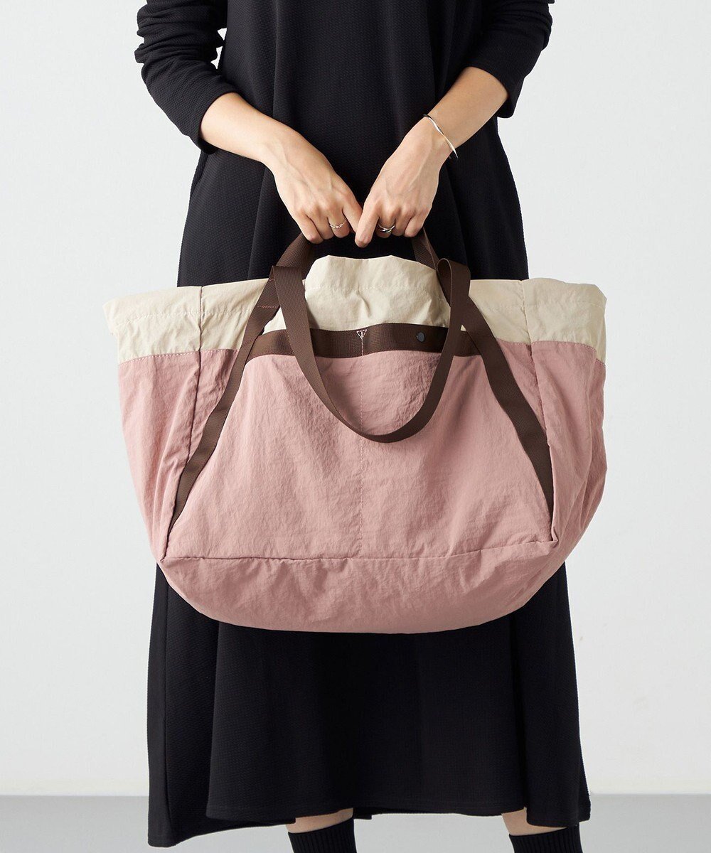 【ラ バガジェリー/LA BAGAGERIE】の【MONICA】ダブルハンドル パッカブルビッグバッグ インテリア・キッズ・メンズ・レディースファッション・服の通販 founy(ファニー) ファッション Fashion レディースファッション Fashion for Women バッグ Bags アウトドア Outdoor Clothing ダブル Double, Double-Breasted ビッグ Big, Oversized ポケット Pocket, Pocket Detail ロング Long, Long-Length 旅行 Travel 軽量 Lightweight, Ultra Light ピンク|ID: prp329100004753041 ipo3291000000034411865