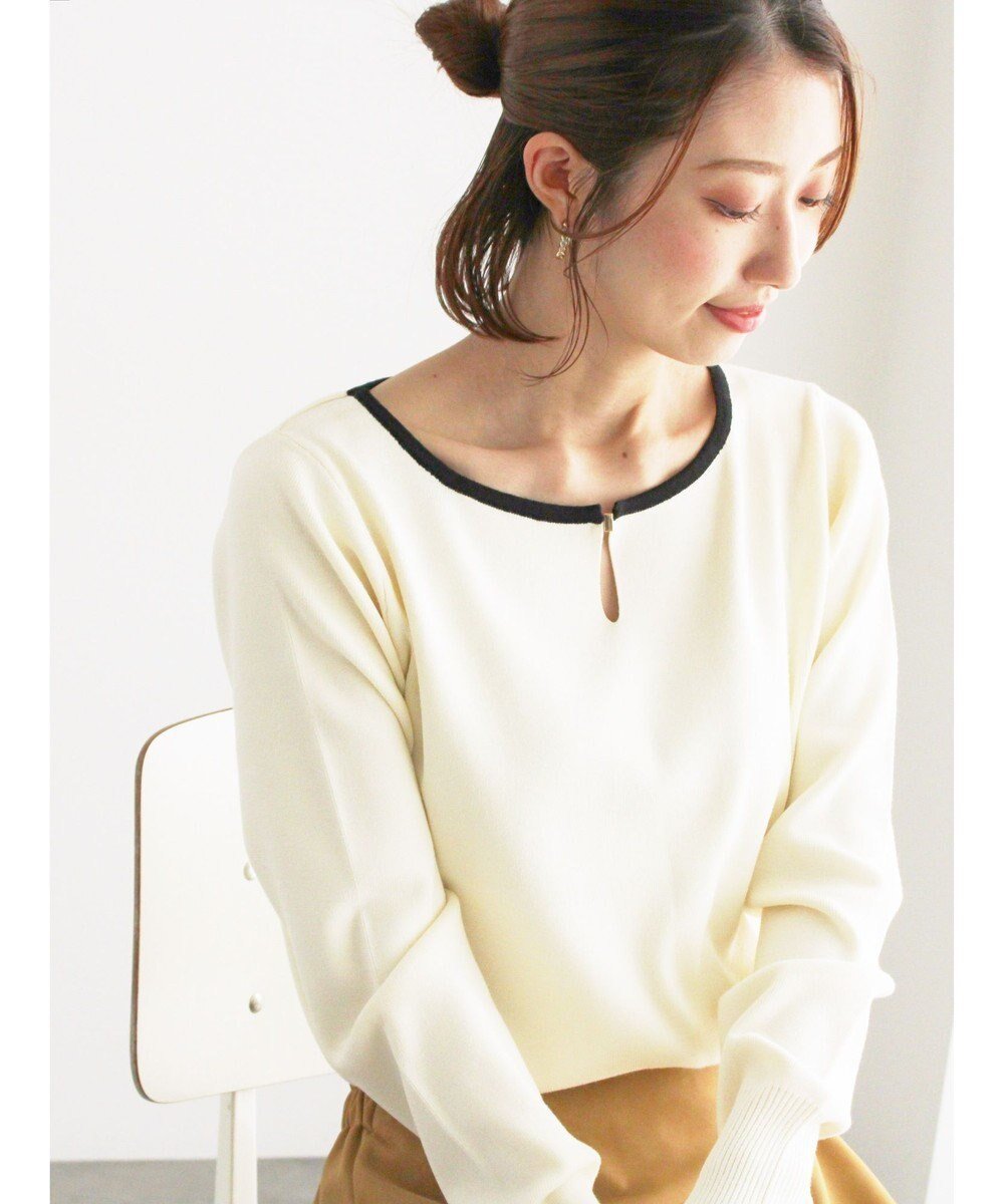 【テチチ/Te chichi】のスクエアチャームキーネックプルオーバー インテリア・キッズ・メンズ・レディースファッション・服の通販 founy(ファニー) ファッション Fashion レディースファッション Fashion for Women トップス・カットソー Cut & Sew Tops ニット Knit Tops & Sweaters カジュアルプルオーバー・ニットトップス Pullovers & Knit Tops / Casual Pullovers おすすめ Recommended / Our Picks スクエア Square, Square Shape スラックス Slacks, Dress Pants セーター Sweater, Knitwear チャーム Charm, Pendant デコルテ Décolleté, Neckline フィット Fit, Slim Fit 夏 Summer S/S・春夏 SS, Spring/Summer, Warm Season A/W・秋冬 Autumn/Winter オフホワイト|ID: prp329100004753061 ipo3291000000034378165