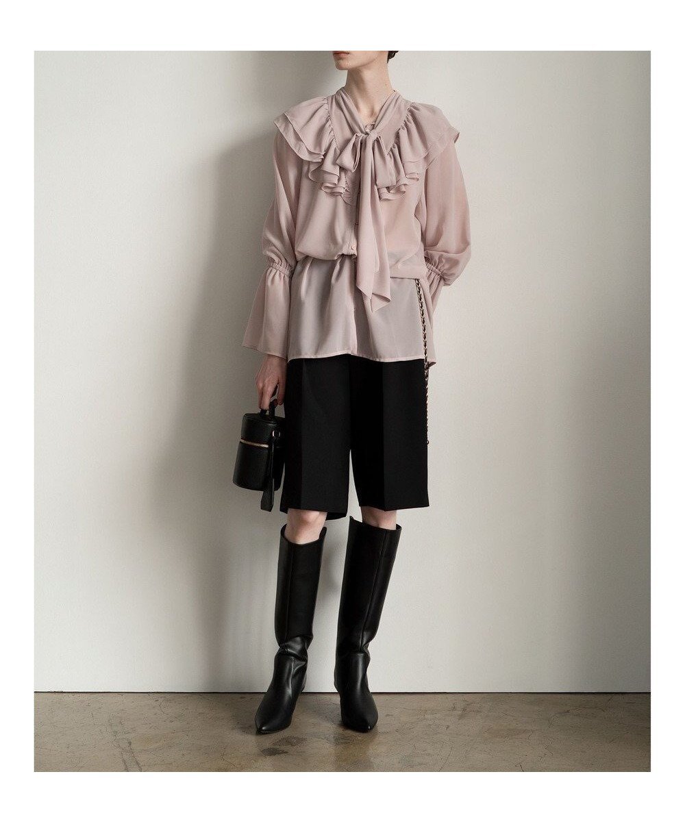 【テチチ/Te chichi】のフロントタックハーフパンツ《2025Autumn catalog vol.2 item》 インテリア・キッズ・メンズ・レディースファッション・服の通販 founy(ファニー) 　ファッション　Fashion　レディースファッション　Fashion for Women　パンツ　Pants & Trousers　ショートパンツ・ハーフパンツ　High-Waisted & Relaxed Shorts　2025年　2025　2025-2026秋冬・A/W　Autumn/Winter 2025–26 AW25–26　スニーカー　Sneakers, Trainers　ハーフ　Half, Half-Length　バランス　Balance, Style Balance　フロント　Front, Front Design　ボトム　Bottoms, Lower Wear　ワイド　Wide, Wide Fit　エレガント 上品　Elegant　夏　Summer　S/S・春夏　SS, Spring/Summer, Warm Season　A/W・秋冬　Autumn/Winter　ブラック|ID: prp329100004753063 ipo3291000000034378175