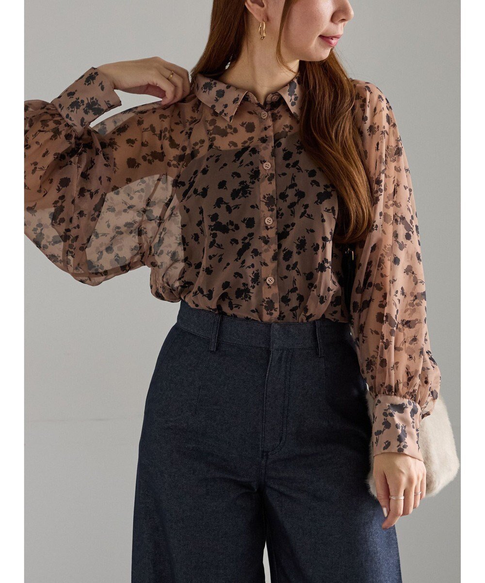 【テチチ/Te chichi】のシアーフラワーボリュームスリーブブラウス インテリア・キッズ・メンズ・レディースファッション・服の通販 founy(ファニー) 　ファッション　Fashion　レディースファッション　Fashion for Women　トップス・カットソー　Cut & Sew Tops　シャツ・ブラウス・オフィスカジュアル　Elegant Blouses & Button-Ups　ボリューム袖・フリルスリーブブラウス　Voluminous & Ruffle Sleeves / Puffy Sleeve Tops　エレガント 上品　Elegant　ギャザー　Gathered, Ruffled　シアー　Sheer, See-Through　ダウン　Down, Puffer　デニム　Denim, Jeans Material　ドレープ　Drape, Draping Fabric　プリント　Print, Printed Pattern　リラックス　Relax, Relaxed Fit　夏　Summer　S/S・春夏　SS, Spring/Summer, Warm Season　A/W・秋冬　Autumn/Winter　ベージュ|ID: prp329100004753065 ipo3291000000034378183