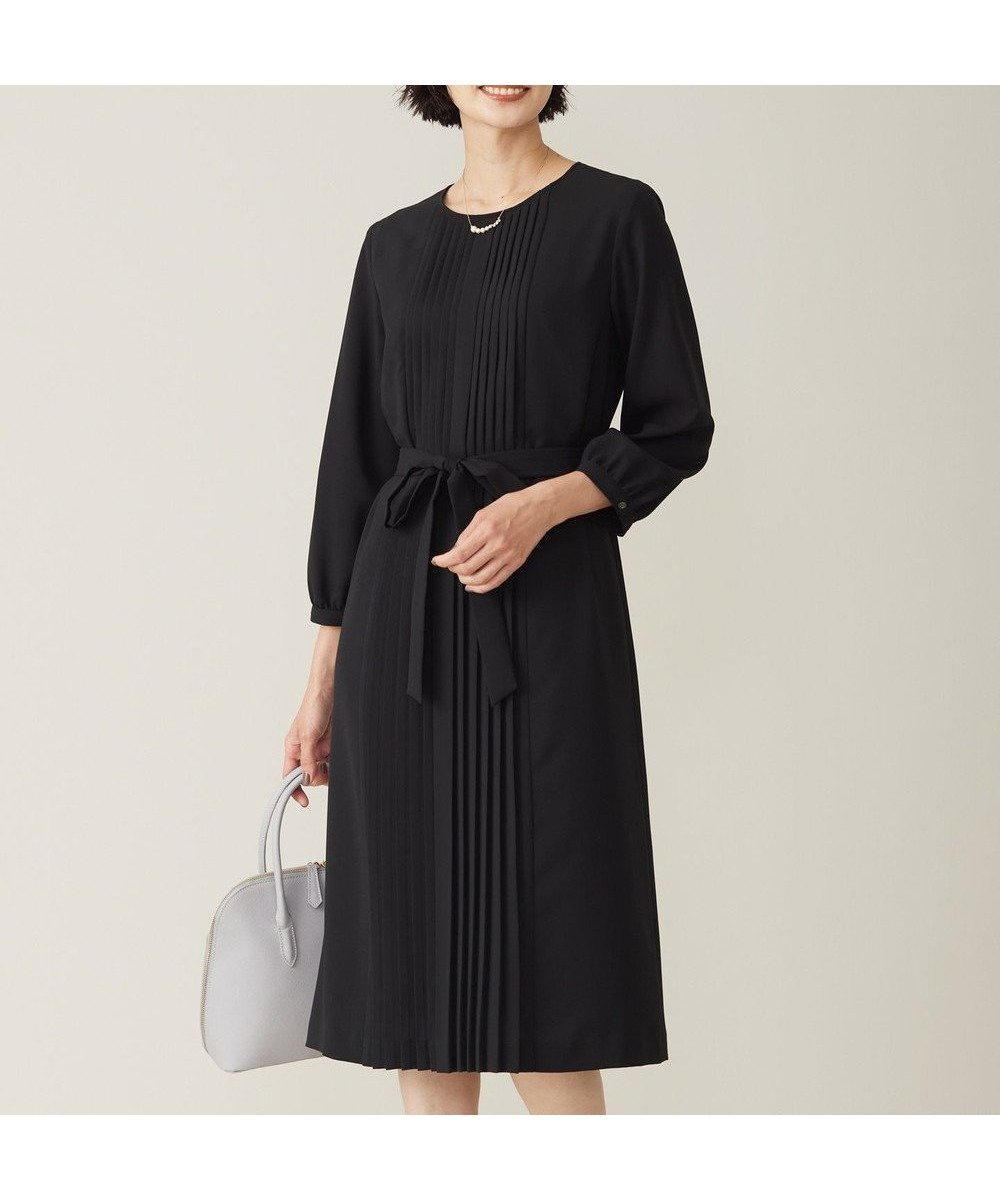 【ジェイ プレス/J.PRESS】の【洗える】ノルディス2wayジョーゼット フロントプリーツ ワンピース インテリア・キッズ・メンズ・レディースファッション・服の通販 founy(ファニー) ファッション Fashion レディースファッション Fashion for Women ワンピース Dresses オケージョン Occasion Wear 洗える Machine Washable カフス Cuff Design ギャザー Gathered, Ruffled ジョーゼット Georgette, Semi-Sheer Fabric ストレッチ Stretch, Stretchy Fabric ドレープ Drape, Draping Fabric 定番 Standard, Basic Item フォーマル Formal, Dressy フロント Front, Front Design プリーツ Pleats, Pleated リボン Ribbon, Bow A/W・秋冬 Autumn/Winter S/S・春夏 SS, Spring/Summer, Warm Season おすすめ Recommended / Our Picks 夏 Summer エレガント 上品 Elegant ブラック系|ID: prp329100004754080 ipo3291000000034387631