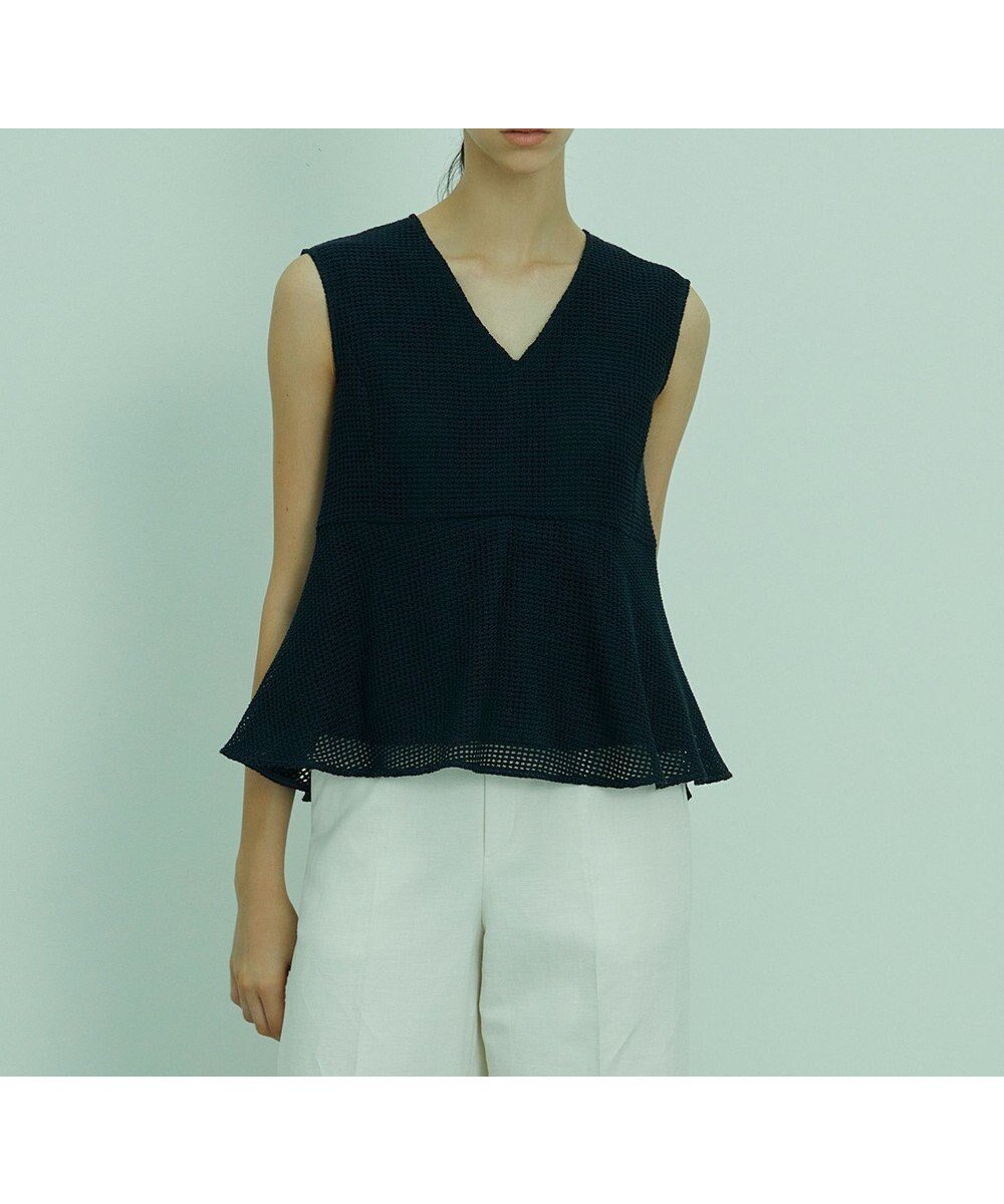 【ベイジ,/BEIGE,】の【InRed5月号掲載】PINE / ペプラムブラウス インテリア・キッズ・メンズ・レディースファッション・服の通販 founy(ファニー)  雑誌掲載アイテム Magazine Picks & Fashion Features ファッション雑誌 Fashion Magazines インレッド InRed ファッション Fashion レディースファッション Fashion for Women トップス・カットソー Cut & Sew Tops シャツ・ブラウス・オフィスカジュアル Elegant Blouses & Button-Ups 2023年 2023 2023春夏・S/S Spring/Summer 2023 SS23 5月号 May Issue おすすめ Recommended / Our Picks スクエア Square, Square Shape ノースリーブ Sleeveless, No-Sleeve パターン Pattern, Design Print フェミニン Feminine, Girly ペプラム Peplum, Flared Hem マニッシュ Mannish, Boyish レース Lace, Lace Fabric ワイド Wide, Wide Fit エレガント 上品 Elegant 夏 Summer 春 Spring S/S・春夏 SS, Spring/Summer, Warm Season 雑誌 Magazine, Fashion Magazine Navy|ID: prp329100004754089 ipo3291000000034387712