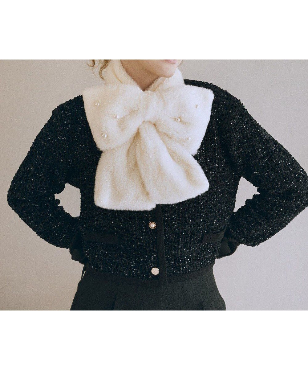 【メゾンドフルール/Maison de FLEUR】のパールリボン付きファーティペット インテリア・キッズ・メンズ・レディースファッション・服の通販 founy(ファニー) 　ファッション　Fashion　レディースファッション　Fashion for Women　マフラー・スヌード / 冬小物の定番　Scarves & Mufflers　新作・新入荷　New Arrivals / New In　スヌード　Snood, Infinity Scarf　トレンド　Trend, Trending Now　パール　Pearl, Pearl Accent　フレーム　Frame, Outline　マフラー　Scarf, Muffler　リボン　Ribbon, Bow　A/W・秋冬　Autumn/Winter　Ivory|ID: prp329100004754144 ipo3291000000034388126