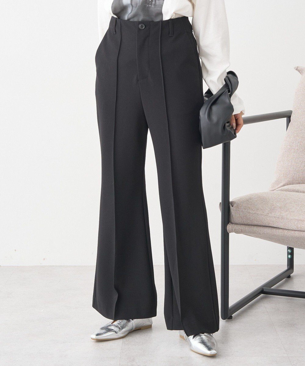 【アースミュージックアンドエコロジー/earth music&ecology】のセンターシームフレアパンツ インテリア・キッズ・メンズ・レディースファッション・服の通販 founy(ファニー) 　ファッション　Fashion　レディースファッション　Fashion for Women　パンツ　Pants & Trousers　カットソー　Cut and Sewn Top　フレア　Flare, Flared　フロント　Front, Front Design　ポケット　Pocket, Pocket Detail　ワイド　Wide, Wide Fit　A/W・秋冬　Autumn/Winter　Black|ID: prp329100004754148 ipo3291000000034388140