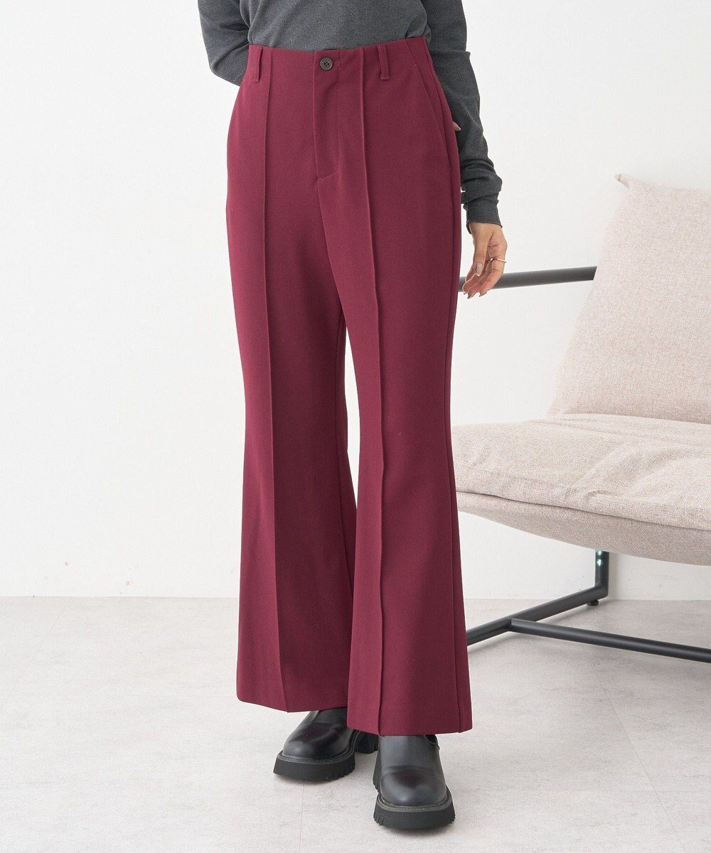 【アースミュージックアンドエコロジー/earth music&ecology】のセンターシームフレアパンツ インテリア・キッズ・メンズ・レディースファッション・服の通販 founy(ファニー) 　ファッション　Fashion　レディースファッション　Fashion for Women　パンツ　Pants & Trousers　カットソー　Cut and Sewn Top　フレア　Flare, Flared　フロント　Front, Front Design　ポケット　Pocket, Pocket Detail　ワイド　Wide, Wide Fit　A/W・秋冬　Autumn/Winter　Burgundy|ID: prp329100004754148 ipo3291000000034388142