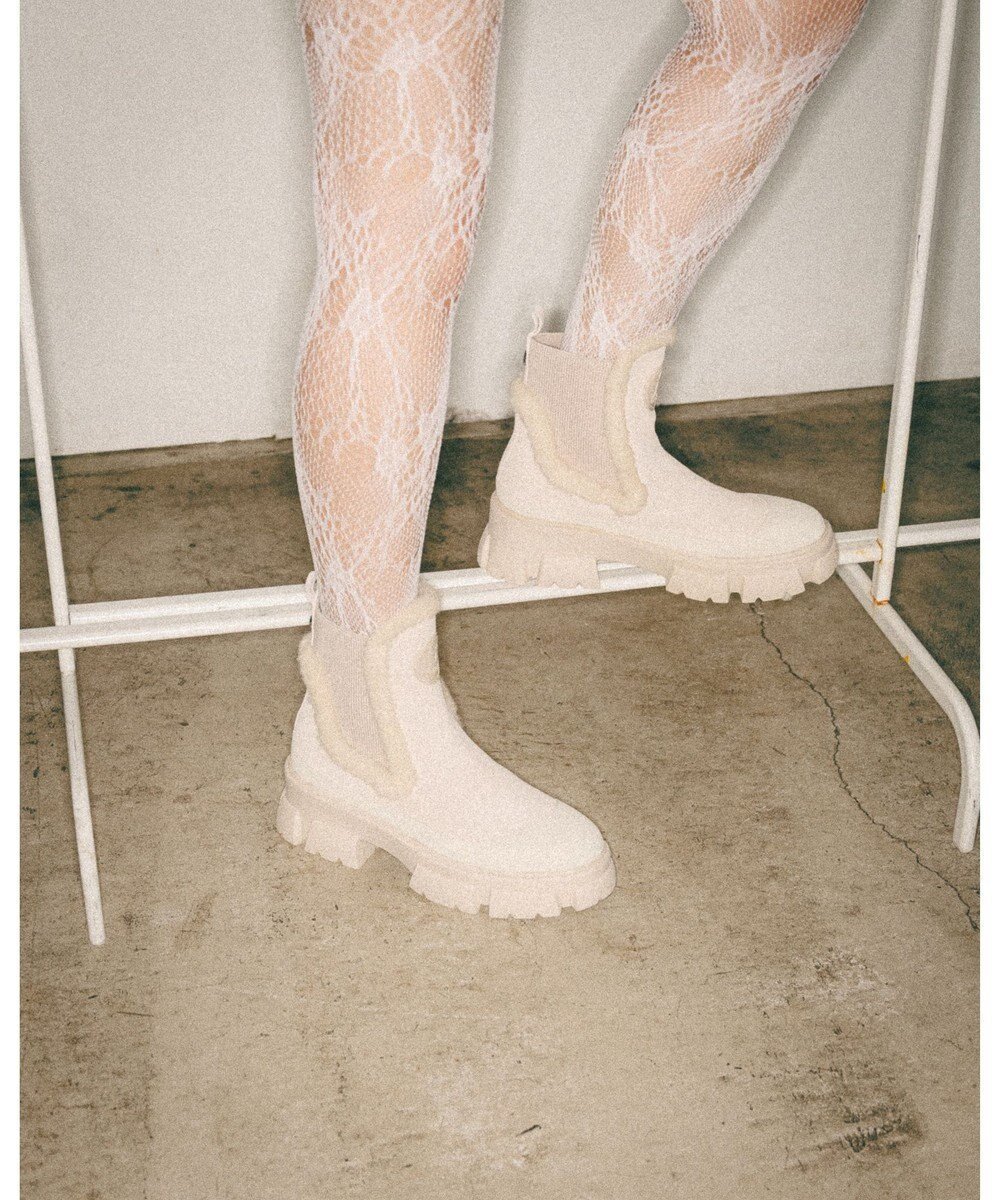 【スティーブマデン/STEVE MADDEN】のTOWNSHIP 厚底サイドゴアムートンブーツ インテリア・キッズ・メンズ・レディースファッション・服の通販 founy(ファニー) 　ファッション　Fashion　レディースファッション　Fashion for Women　シューズ　Shoes, Footwear　シンプル　Simple, Minimal　スタイリッシュ　Stylish, Fashionable　厚底　Platform Shoes　A/W・秋冬　Autumn/Winter　サンドスエード|ID: prp329100004755478 ipo3291000000034606624