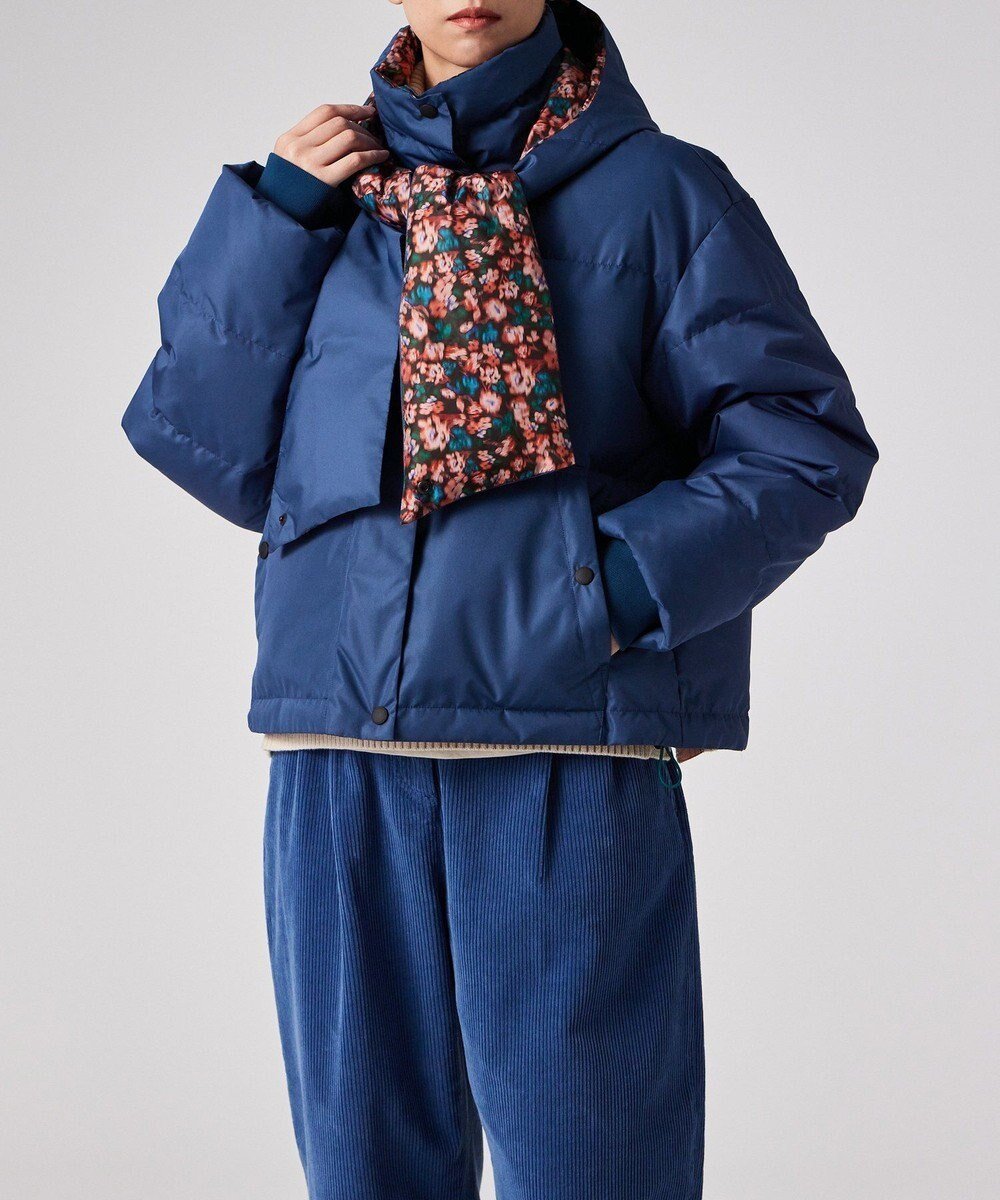 【ポール スミス/Paul Smith】のTea Floral ボンネットフード ショートダウン インテリア・キッズ・メンズ・レディースファッション・服の通販 founy(ファニー) ファッション Fashion レディースファッション Fashion for Women アウター Coat / Outerwear Collection コート・ロングコート・ピーコート Long Coats, Peacoats & More レディースジャケット・軽アウター Jackets コンパクト Compact, Small Size ショート Short, Short Length ジャケット Jacket, Outerwear スカーフ Scarf, Neckwear ダウン Down, Puffer トレンド Trend, Trending Now バランス Balance, Style Balance プリント Print, Printed Pattern 冬 Winter / This Winter A/W・秋冬 Autumn/Winter インディゴブルー|ID: prp329100004755558 ipo3291000000034485438