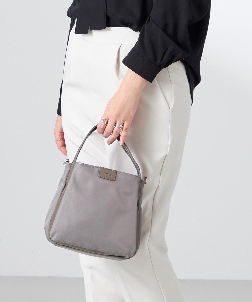 【イザック/Y'SACCS】のスクエアすっきりトート SSサイズ 人気、トレンドファッション・服の通販 founy(ファニー) 　ファッション　Fashion　レディースファッション　Fashion for Women　バッグ　Bags　シンプル　Simple, Minimal　スクエア　Square, Square Shape　スタイリッシュ　Stylish, Fashionable　スマート　Smart, Elegant　定番　Standard, Basic Item　人気　Popular, Best Seller　ポケット　Pocket, Pocket Detail　マグネット　Magnet, Magnetic Closure　 other-1|ID: prp329100004755587 ipo3291000000034398840