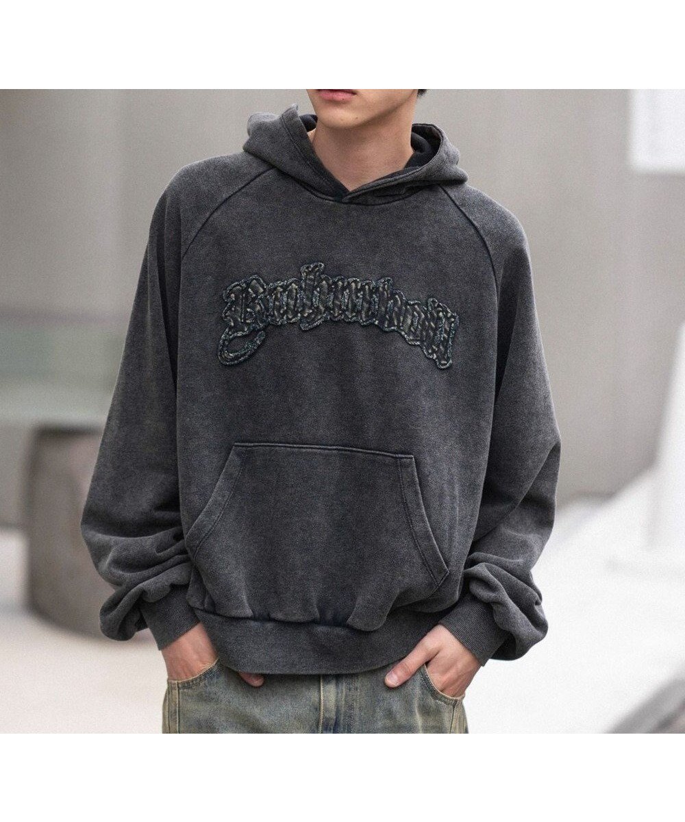 【ウィゴー/WEGO / MEN】のショートグラフィックプルパーカー インテリア・キッズ・メンズ・レディースファッション・服の通販 founy(ファニー) 　ファッション　Fashion　メンズファッション　Fashion for Men　トップス・カットソー　Cut & Sew Tops　パーカー・フーディー / カジュアルコーデ　Hoodies & Parkas　秋　Autumn　ケミカル　Chemical, Chemical Wash　コンパクト　Compact, Small Size　ショーツ　Shorts, Short Pants　スマホ　Smartphone, Mobile Device　トレンド　Trend, Trending Now　長袖　Long Sleeve, Full Sleeve　パーカー　Hoodie, Parka　ビンテージ　Vintage, Retro Style　メンズ　Men's, Menswear　冬　Winter / This Winter　A/W・秋冬　Autumn/Winter　おすすめ　Recommended / Our Picks　ブラックその他|ID: prp329100004756824 ipo3291000000034410172