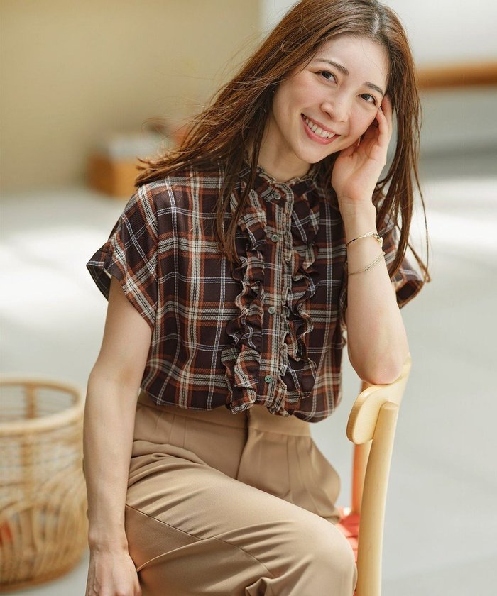 【組曲/KUMIKYOKU】のシアーツイルチェック フリルブラウス インテリア・キッズ・メンズ・レディースファッション・服の通販 founy(ファニー) https://founy.com/ ファッション Fashion レディースファッション Fashion for Women トップス・カットソー Cut & Sew Tops シャツ・ブラウス・オフィスカジュアル Elegant Blouses & Button-Ups クラシカル Classical, Vintage-Inspired シアー Sheer, See-Through チェック Check, Plaid, Tartan デニム Denim, Jeans Material ドレープ Drape, Draping Fabric フリル Frill, Ruffle フロント Front, Front Design エレガント 上品 Elegant 夏 Summer 秋 Autumn A/W・秋冬 Autumn/Winter |ID: prp329100004756893 ipo3291000000034410810