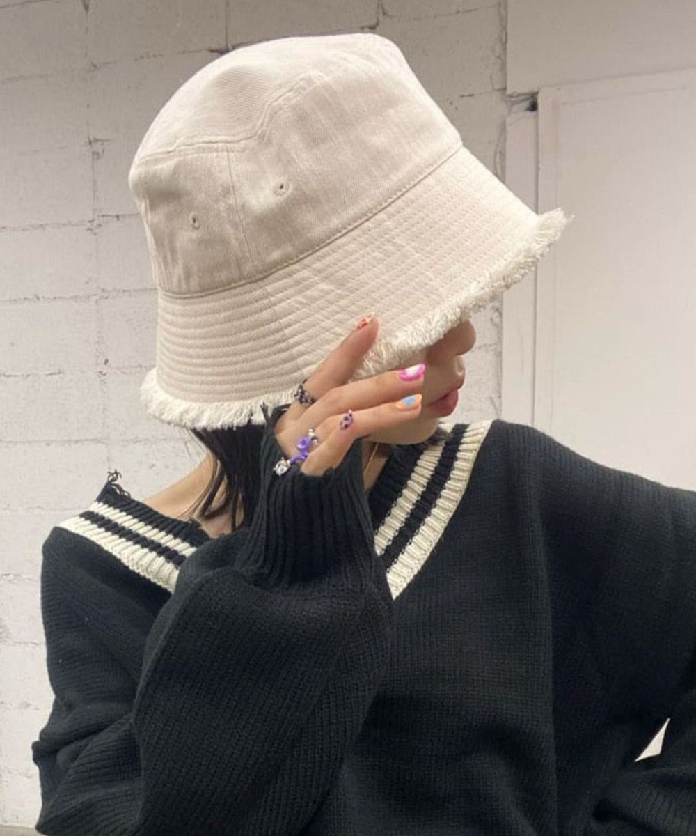 【ウィゴー/WEGO】のフリンジバケットハット インテリア・キッズ・メンズ・レディースファッション・服の通販 founy(ファニー) ファッション Fashion レディースファッション Fashion for Women キャップ&ハット Hats & Caps おすすめ Recommended / Our Picks シンプル Simple, Minimal トレンド Trend, Trending Now フォルム Silhouette, Form フリンジ Fringe, Tassel ベーシック Basic, Essential 帽子 Hat, Headwear ホワイト|ID: prp329100004756902 ipo3291000000034411055