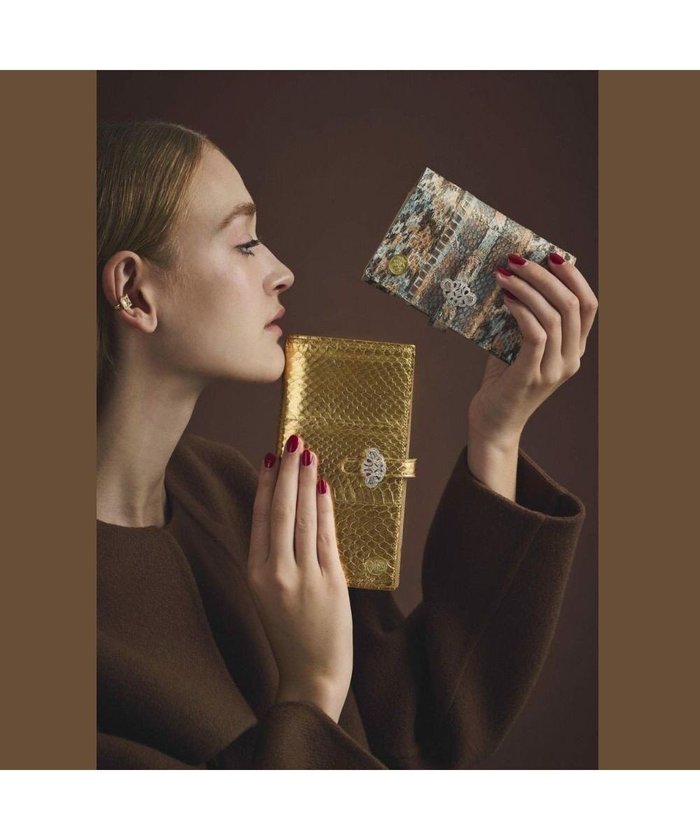 【アクセソワドゥマドモワゼルジャップ/A.D.M.J】の【スネークレザー】アールデコモチーフロングウォレット インテリア・キッズ・メンズ・レディースファッション・服の通販 founy(ファニー) https://founy.com/ ファッション Fashion レディースファッション Fashion for Women バッグ Bags アクセサリー Fashion Accessories アンティーク Antique-Inspired イタリア Italy ウォレット Wallet クリスタル Crystal, Swarovski ジュエリー Jewelry, Accessories スワロフスキー Swarovski, Crystal Accent トレンド Trend, Trending Now ポケット Pocket, Pocket Detail モチーフ Motif, Design Theme ギフト プレゼント Gift / Present |ID: prp329100004757973 ipo3291000000034424589