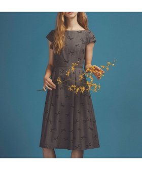 【トッカ/TOCCA】 【洗える・消臭】SWIMMING RIBBON ドレス人気、トレンドファッション・服の通販 founy(ファニー) 洗える Machine Washable スーツ Suit, Formalwear ドレス Dress, One-Piece フィット Fit, Slim Fit フォーマル Formal, Dressy フレア Flare, Flared リボン Ribbon, Bow A/W・秋冬 Autumn/Winter 冬 Winter / This Winter S/S・春夏 SS, Spring/Summer, Warm Season 新作・新入荷 New Arrivals / New In 夏 Summer エレガント 上品 Elegant 2025年 2025 2025-2026秋冬・A/W Autumn/Winter 2025–26 AW25–26 |ID:prp329100004757997