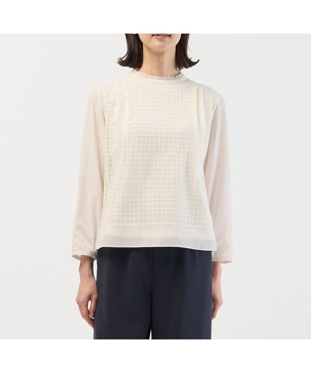 【ジェイ プレス/J.PRESS】のレースコンビ カットソー インテリア・キッズ・メンズ・レディースファッション・服の通販 founy(ファニー) 　ファッション　Fashion　レディースファッション　Fashion for Women　トップス・カットソー　Cut & Sew Tops　シャツ・ブラウス・オフィスカジュアル　Elegant Blouses & Button-Ups　ロングTシャツ・Tシャツ　Longline T-Shirts & Tees　カットソー・ベーシックTシャツ　Cut-and-Sewn Tops / Stretch Tees & Basics　新作・新入荷　New Arrivals / New In　とろみ　Fluid, Flowy Fabric　インナー　Innerwear　エレガント 上品　Elegant　カットソー　Cut and Sewn Top　コンビ　Combo, Combination Style　ジャケット　Jacket, Outerwear　セレモニー　Ceremony　チェック　Check, Plaid, Tartan　バランス　Balance, Style Balance　フリル　Frill, Ruffle　レース　Lace, Lace Fabric　夏　Summer　S/S・春夏　SS, Spring/Summer, Warm Season　A/W・秋冬　Autumn/Winter　ライトベージュ系|ID: prp329100004758077 ipo3291000000034425192
