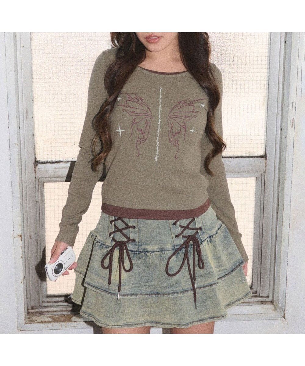【ウィゴー/WEGO】のレイヤードグラフィックTOP インテリア・キッズ・メンズ・レディースファッション・服の通販 founy(ファニー) ファッション Fashion レディースファッション Fashion for Women トップス・カットソー Cut & Sew Tops シャツ・ブラウス・オフィスカジュアル Elegant Blouses & Button-Ups ロングTシャツ・Tシャツ Longline T-Shirts & Tees カットソー・ベーシックTシャツ Cut-and-Sewn Tops / Stretch Tees & Basics 春 Spring 秋 Autumn カットソー Cut and Sewn Top グラフィック Graphic, Graphic Design スマホ Smartphone, Mobile Device デニム Denim, Jeans Material トレンド Trend, Trending Now バタフライ Butterfly, Butterfly Motif フィット Fit, Slim Fit フレア Flare, Flared プリーツ Pleats, Pleated モチーフ Motif, Design Theme ロング Long, Long-Length ワイド Wide, Wide Fit 冬 Winter / This Winter A/W・秋冬 Autumn/Winter おすすめ Recommended / Our Picks 夏 Summer カーキ|ID: prp329100004758078 ipo3291000000034425195