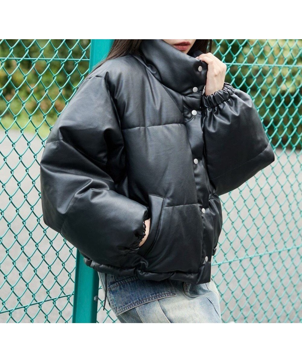 【ウィゴー/WEGO】の【25秋冬新作】PUスタンドパファーブルゾン 人気、トレンドファッション・服の通販 founy(ファニー) 　ファッション　Fashion　レディースファッション　Fashion for Women　アウター　Coat / Outerwear Collection　レディースジャケット・軽アウター　Jackets　ブルゾンジャケット・スポーティアウター　Blouson Jackets　春　Spring　秋　Autumn　カーゴパンツ　Cargo Pants, Utility Pants　ショート　Short, Short Length　ジャケット　Jacket, Outerwear　スタイリッシュ　Stylish, Fashionable　スタンド　Stand Collar, Upright Stand　スニーカー　Sneakers, Trainers　スマホ　Smartphone, Mobile Device　デニム　Denim, Jeans Material　長袖　Long Sleeve, Full Sleeve　バランス　Balance, Style Balance　フレア　Flare, Flared　フロント　Front, Front Design　ブルゾン　Blouson, Bomber Jacket　ボトム　Bottoms, Lower Wear　ロング　Long, Long-Length　冬　Winter / This Winter　A/W・秋冬　Autumn/Winter　おすすめ　Recommended / Our Picks　2025年　2025　2025-2026秋冬・A/W　Autumn/Winter 2025–26 AW25–26　 other-1|ID: prp329100004758082 ipo3291000000036087138