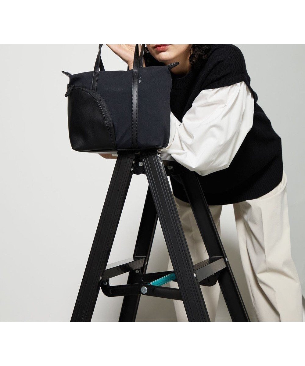 【イザック/Y'SACCS】のコットンライクナイロントート Sサイズ 人気、トレンドファッション・服の通販 founy(ファニー) 　ファッション　Fashion　レディースファッション　Fashion for Women　バッグ　Bags　シンプル　Simple, Minimal　スマート　Smart, Elegant　財布　Wallet, Purse　ハンカチ　Handkerchief, Hanky　ビンテージ　Vintage, Retro Style　ベーシック　Basic, Essential　ポケット　Pocket, Pocket Detail　ポーチ　Pouch, Small Case　おすすめ　Recommended / Our Picks　 other-1|ID: prp329100004761921 ipo3291000000034463635