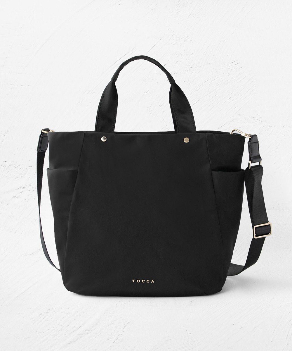 【トッカ/TOCCA】の【撥水・A4サイズ対応】ALINE NYLONTOTE M ナイロントートバッグ 人気、トレンドファッション・服の通販 founy(ファニー) 　ファッション　Fashion　レディースファッション　Fashion for Women　バッグ　Bags　傘　Umbrella, Parasol　シンプル　Simple, Minimal　ジップ　Zip, Zipper　財布　Wallet, Purse　フェミニン　Feminine, Girly　フォルム　Silhouette, Form　ポケット　Pocket, Pocket Detail　マグネット　Magnet, Magnetic Closure　メタル　Metal, Metal Parts　モダン　Modern, Contemporary　リュクス　Luxury, Elegant, High-End, Chic　S/S・春夏　SS, Spring/Summer, Warm Season　夏　Summer　ビジネス 仕事 通勤　Business / Work / Commuting　2026年　2026　 other-1|ID: prp329100004761951 ipo3291000000034474652