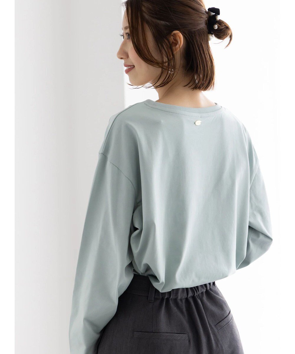 【テチチ/Te chichi】の【泉 里香さん着用・Oggi.jp10/23掲載】シルケットロングスリーブTシャツ インテリア・キッズ・メンズ・レディースファッション・服の通販 founy(ファニー) 　ファッションモデル・俳優・女優　Models　女性　Women　泉里香　Izumi Rika　ファッション　Fashion　レディースファッション　Fashion for Women　トップス・カットソー　Cut & Sew Tops　シャツ・ブラウス・オフィスカジュアル　Elegant Blouses & Button-Ups　ロングTシャツ・Tシャツ　Longline T-Shirts & Tees　カットソー・ベーシックTシャツ　Cut-and-Sewn Tops / Stretch Tees & Basics　新作・新入荷　New Arrivals / New In　カットソー　Cut and Sewn Top　シルケット　Silket, Silky Cotton　スラックス　Slacks, Dress Pants　スリーブ　Sleeve, Long Sleeve / Short Sleeve　チャーム　Charm, Pendant　デニム　Denim, Jeans Material　メタル　Metal, Metal Parts　ロング　Long, Long-Length　エレガント 上品　Elegant　夏　Summer　S/S・春夏　SS, Spring/Summer, Warm Season　A/W・秋冬　Autumn/Winter　ミント|ID: prp329100004761980 ipo3291000000034463866