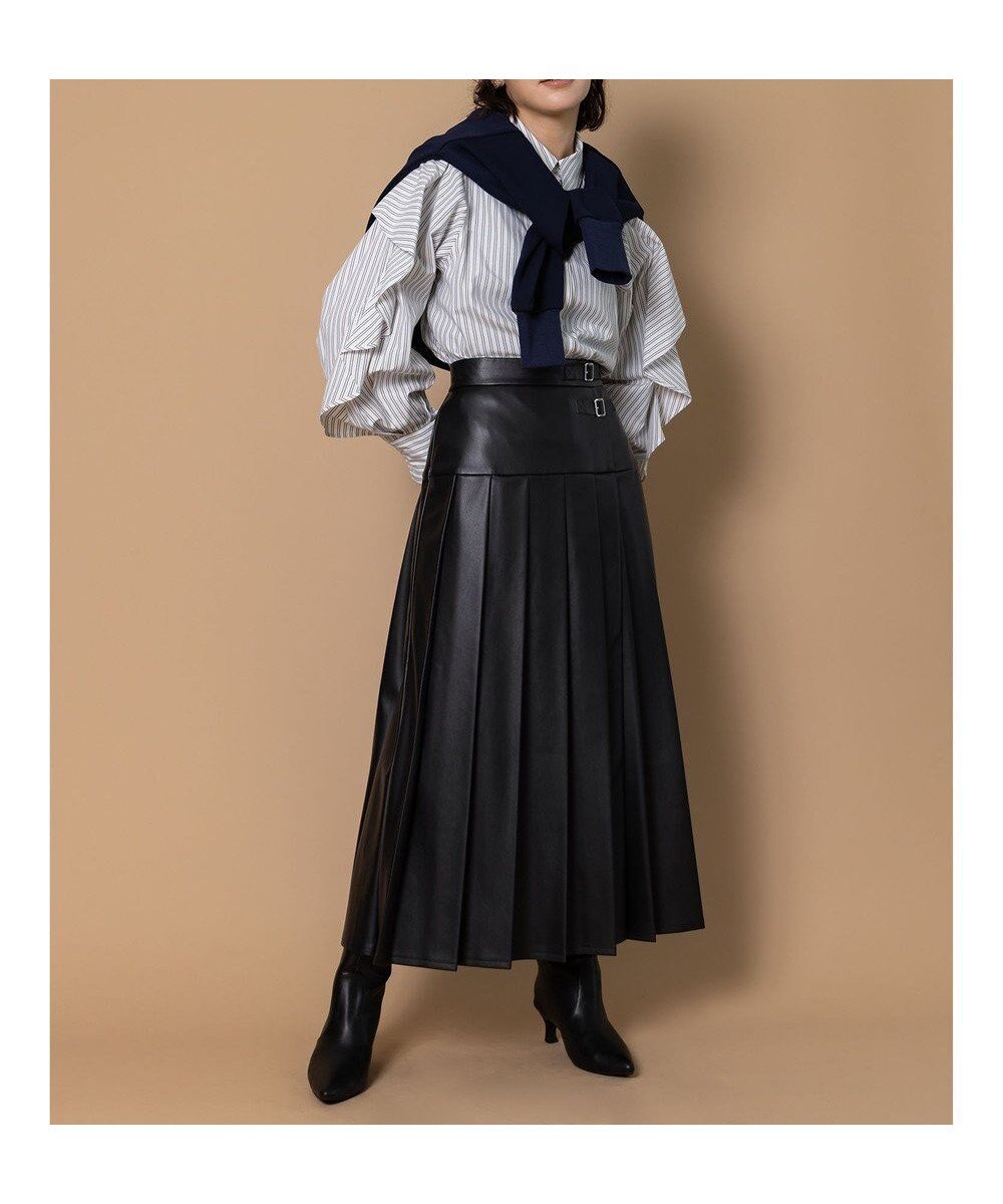 【テチチ/Te chichi】の【泉 里香さん着用・Oggi.jp10/23掲載】レザータックプリーツスカート 人気、トレンドファッション・服の通販 founy(ファニー) ファッションモデル・俳優・女優 Models 女性 Women 泉里香 Izumi Rika ファッション Fashion レディースファッション Fashion for Women スカート Skirts プリーツスカート / 上品フェミニンスタイル Pleated Skirts 新作・新入荷 New Arrivals / New In おすすめ Recommended / Our Picks キルト Quilt, Quilted Fabric フレア Flare, Flared プリーツ Pleats, Pleated エレガント 上品 Elegant 夏 Summer S/S・春夏 SS, Spring/Summer, Warm Season A/W・秋冬 Autumn/Winter other-1|ID: prp329100004761982 ipo3291000000034463871