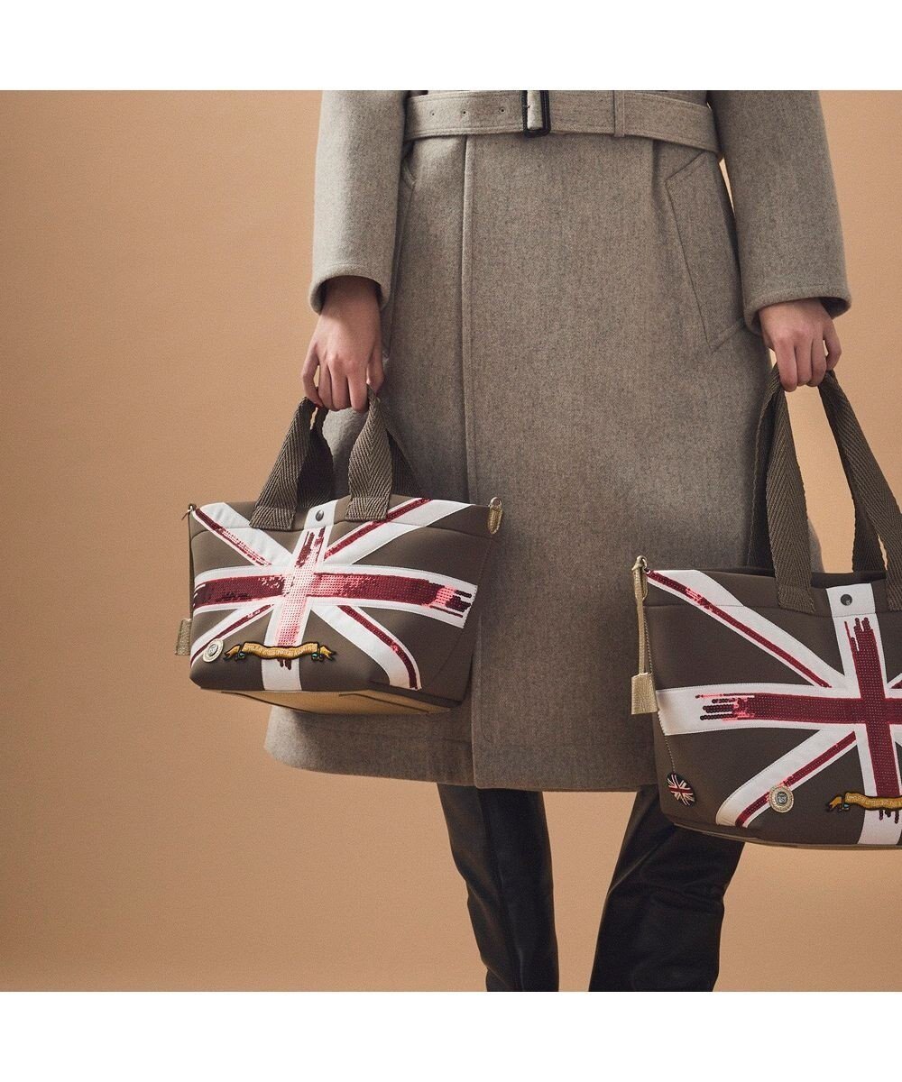 【アクセソワドゥマドモワゼルジャップ/A.D.M.J】の【魔法の様に軽い】マジックライト/ユニオンジャックデイリートート25cm(Dカン+) インテリア・キッズ・メンズ・レディースファッション・服の通販 founy(ファニー) 　ファッション　Fashion　レディースファッション　Fashion for Women　バッグ　Bags　シンプル　Simple, Minimal　スーツ　Suit, Formalwear　センター　Center, Center Line　ダブル　Double, Double-Breasted　フォーム　Form　ポケット　Pocket, Pocket Detail　マグネット　Magnet, Magnetic Closure　モチーフ　Motif, Design Theme　エレガント 上品　Elegant　LODO|ID: prp329100004761996 ipo3291000000034889218