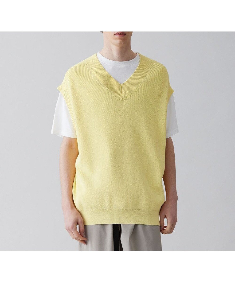 【アンフィーロ/UNFILO / MEN】のイージーケア ニットベスト 23年春夏商品 インテリア・キッズ・メンズ・レディースファッション・服の通販 founy(ファニー) ファッション Fashion メンズファッション Fashion for Men トップス・カットソー Cut & Sew Tops ニット・セーター / 定番トップス Knit Tops & Sweaters ベスト・ジレ Vests & Gilets ウォッシャブル Machine Washable 春 Spring 抗菌 Antibacterial, Bacteria-Resistant ストレッチ Stretch, Stretchy Fabric 雑誌 Magazine, Fashion Magazine トレンド Trend, Trending Now ベスト Vest, Waistcoat S/S・春夏 SS, Spring/Summer, Warm Season おすすめ Recommended / Our Picks 夏 Summer イエロー|ID: prp329100004762009 ipo3291000000034464105