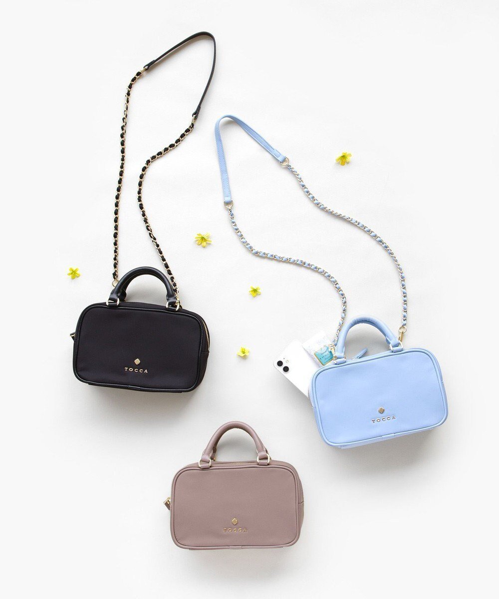 【トッカ/TOCCA】の【八木アリサさん着用】WITH CLARISSE 2WAY NYLONBAG ミニボストンバッグ インテリア・キッズ・メンズ・レディースファッション・服の通販 founy(ファニー) 　ファッションモデル・俳優・女優　Models　女性　Women　八木アリサ　Yagi Arisa　ファッション　Fashion　レディースファッション　Fashion for Women　バッグ　Bags　エレガント 上品　Elegant　コンパクト　Compact, Small Size　ショルダー　Shoulder, Shoulder Strap　シンプル　Simple, Minimal　ジップ　Zip, Zipper　スクエア　Square, Square Shape　財布　Wallet, Purse　チェーン　Chain, Chain Strap　トレンド　Trend, Trending Now　パイピング　Piping, Trim Design　フェミニン　Feminine, Girly　フォルム　Silhouette, Form　フォーマル　Formal, Dressy　ボストンバッグ　Boston Bag, Retro Bag　ポケット　Pocket, Pocket Detail　メタル　Metal, Metal Parts　モダン　Modern, Contemporary　リュクス　Luxury, Elegant, High-End, Chic　S/S・春夏　SS, Spring/Summer, Warm Season　夏　Summer　ビジネス 仕事 通勤　Business / Work / Commuting　2026年　2026　ベージュ系|ID: prp329100004762040 ipo3291000000035679954