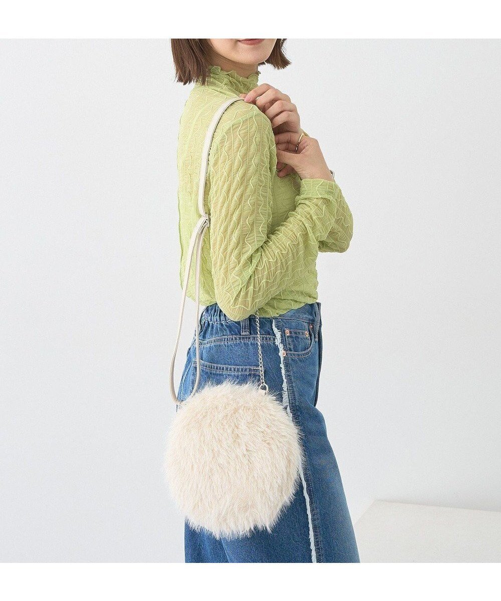 【アースミュージックアンドエコロジー/earth music&ecology】のファーラウンドバッグ 人気、トレンドファッション・服の通販 founy(ファニー) 　ファッション　Fashion　レディースファッション　Fashion for Women　バッグ　Bags　コンパクト　Compact, Small Size　チェーン　Chain, Chain Strap　ハンド　Hand, Handmade　フェイクファー　Faux Fur, Imitation Fur　マグネット　Magnet, Magnetic Closure　ラウンド　Round, Round Neck　ラップ　Wrap, Wrap Design　秋　Autumn　 other-1|ID: prp329100004762066 ipo3291000000034464508