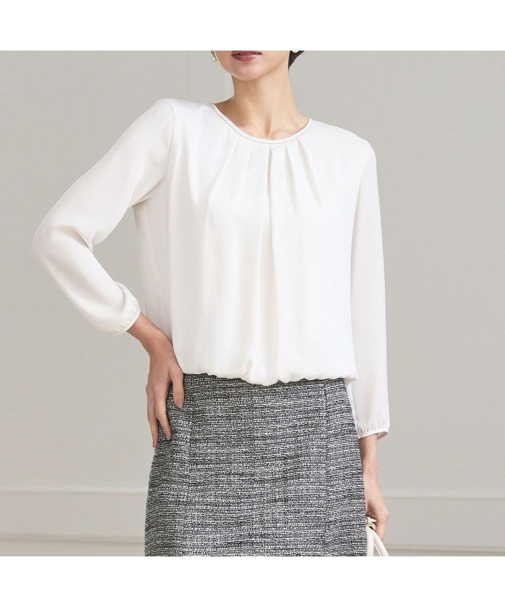 【23区/NIJYUSANKU】の【洗える】シルキーデシン ボールチェーン バルーン ブラウス インテリア・キッズ・メンズ・レディースファッション・服の通販 founy(ファニー) ファッション Fashion レディースファッション Fashion for Women トップス・カットソー Cut & Sew Tops シャツ・ブラウス・オフィスカジュアル Elegant Blouses & Button-Ups インナー Innerwear 春 Spring 洗える Machine Washable カットソー Cut and Sewn Top シルク Silk, 100% Silk スーツ Suit, Formalwear セットアップ Set-Up, Coordinated Outfit とろみ Fluid, Flowy Fabric チェーン Chain, Chain Strap ドッキング Docking, Mixed Material ドレープ Drape, Draping Fabric なめらか Smooth, Silky Texture バルーン Balloon, Balloon Silhouette フロント Front, Front Design S/S・春夏 SS, Spring/Summer, Warm Season 夏 Summer エレガント 上品 Elegant セレモニー Ceremony ビジネス 仕事 通勤 Business / Work / Commuting ベージュ系|ID: prp329100004762136 ipo3291000000034505380