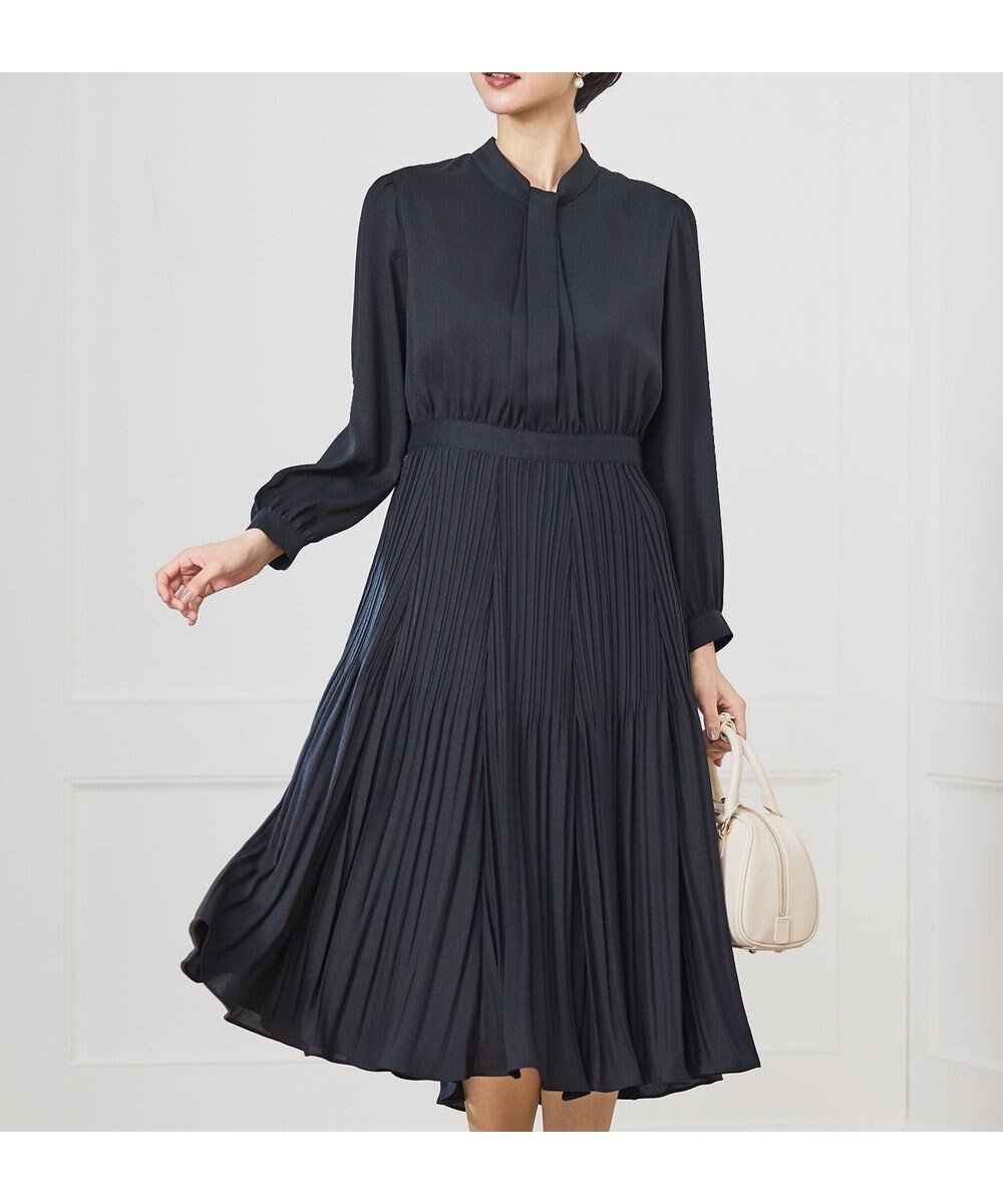 【23区/NIJYUSANKU】の【先行予約/洗える】クリスタルアムンゼン ウエスト切り替え ワンピース インテリア・キッズ・メンズ・レディースファッション・服の通販 founy(ファニー) ファッション Fashion レディースファッション Fashion for Women ワンピース Dresses 春 Spring 洗える Machine Washable ジャケット Jacket, Outerwear ツイード Twill, Twill Weave ドレープ Drape, Draping Fabric 長袖 Long Sleeve, Full Sleeve パール Pearl, Pearl Accent フレア Flare, Flared フロント Front, Front Design プリーツ Pleats, Pleated ランダム Random, Irregular ワンポイント One Point, Statement Accent S/S・春夏 SS, Spring/Summer, Warm Season 夏 Summer エレガント 上品 Elegant セレモニー Ceremony ビジネス 仕事 通勤 Business / Work / Commuting ネイビー系|ID: prp329100004762140 ipo3291000000034464813