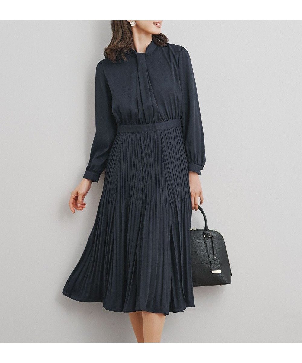 【23区/NIJYUSANKU】の【洗える】クリスタルアムンゼン ウエスト切り替え ワンピース インテリア・キッズ・メンズ・レディースファッション・服の通販 founy(ファニー) ファッション Fashion レディースファッション Fashion for Women ワンピース Dresses 春 Spring 洗える Machine Washable ジャケット Jacket, Outerwear ツイード Twill, Twill Weave ドレープ Drape, Draping Fabric 長袖 Long Sleeve, Full Sleeve パール Pearl, Pearl Accent フレア Flare, Flared フロント Front, Front Design プリーツ Pleats, Pleated ランダム Random, Irregular ワンポイント One Point, Statement Accent S/S・春夏 SS, Spring/Summer, Warm Season 夏 Summer エレガント 上品 Elegant セレモニー Ceremony ビジネス 仕事 通勤 Business / Work / Commuting ネイビー系|ID: prp329100004762140 ipo3291000000035519196