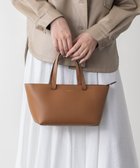 【インター ショシュール/INTER-CHAUSSURES】の【LORISTELLA】ベーシックレザーハンドバッグ キャメル|ID: prp329100004762153 ipo3291000000034606614