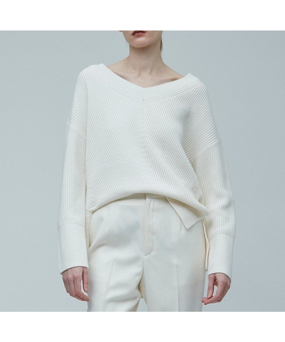 【ベイジ,/BEIGE,】のVARENNE / オーバーサイズニット 人気、トレンドファッション・服の通販 founy(ファニー) ファッション Fashion レディースファッション Fashion for Women トップス・カットソー Cut & Sew Tops ニット Knit Tops & Sweaters スリット Slit, Slit Detail セーター Sweater, Knitwear ドレープ Drape, Draping Fabric エレガント 上品 Elegant A/W・秋冬 Autumn/Winter other-1|ID: prp329100004762996 ipo3291000000034473933