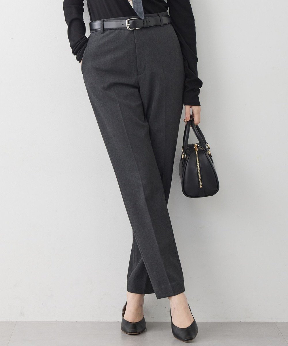 【23区/NIJYUSANKU】の【洗える】ウォームストレッチ テーパード パンツ インテリア・キッズ・メンズ・レディースファッション・服の通販 founy(ファニー) ファッション Fashion レディースファッション Fashion for Women パンツ Pants & Trousers ウォーム Warm Fabric 洗える Machine Washable ストレッチ Stretch, Stretchy Fabric センター Center, Center Line チェック Check, Plaid, Tartan テーパード Tapered, Tapered Pants 定番 Standard, Basic Item なめらか Smooth, Silky Texture バランス Balance, Style Balance 無地 Plain, Solid Color リラックス Relax, Relaxed Fit ワイド Wide, Wide Fit 冬 Winter / This Winter A/W・秋冬 Autumn/Winter エレガント 上品 Elegant 2025年 2025 2025-2026秋冬・A/W Autumn/Winter 2025–26 AW25–26 グレー系|ID: prp329100004763026 ipo3291000000035607787